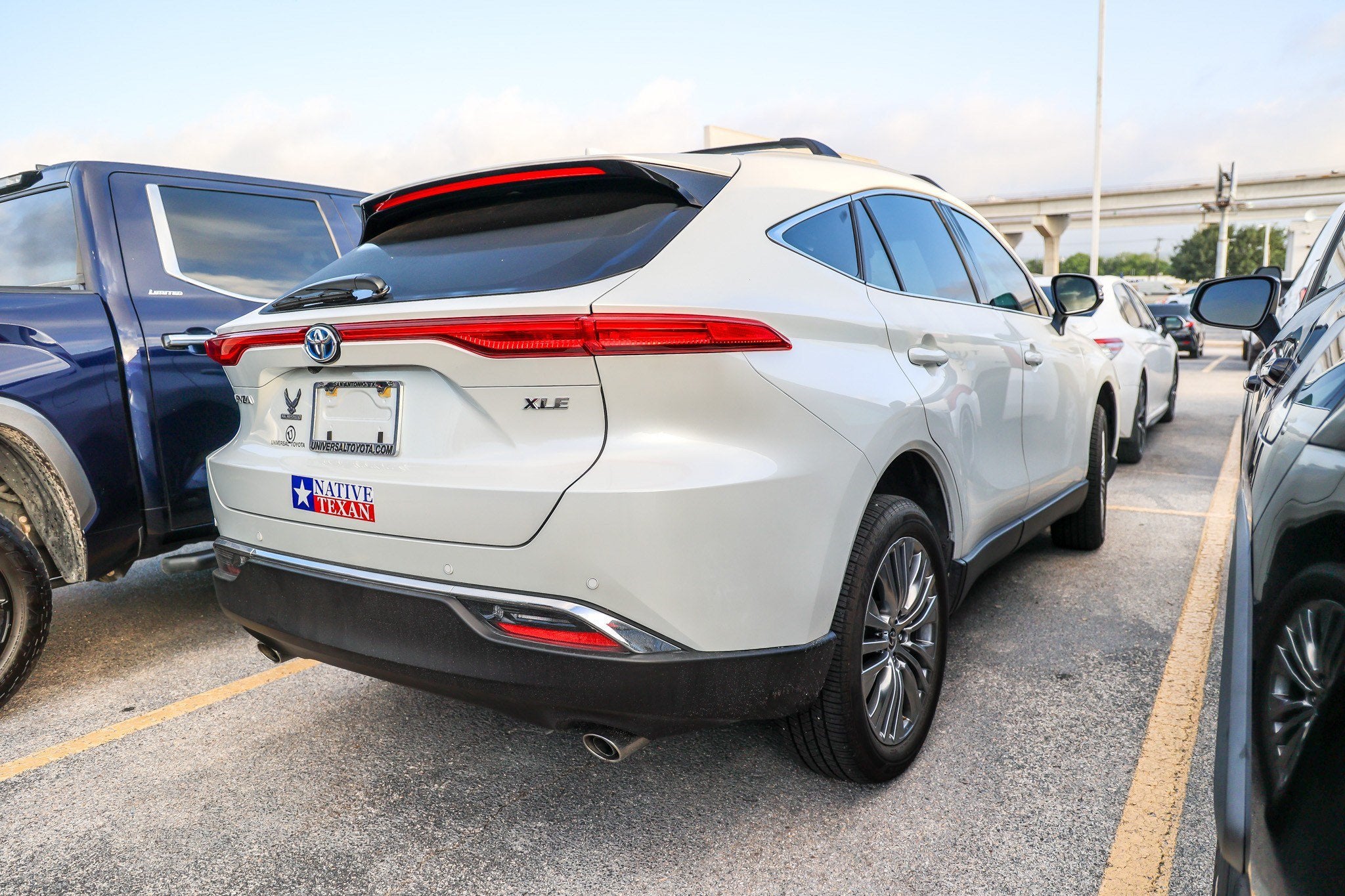 2023 Toyota Venza XLE