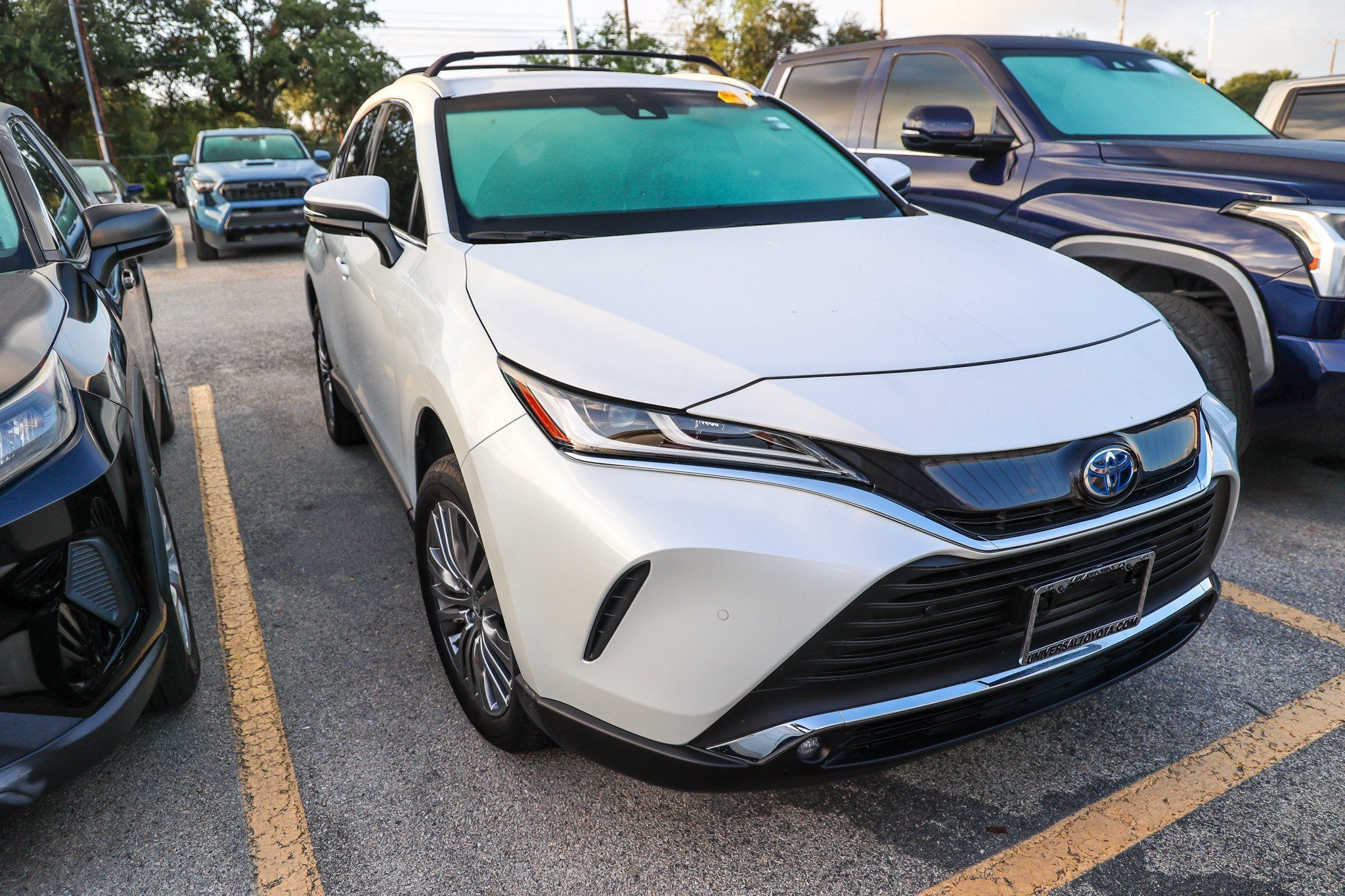 2023 Toyota Venza XLE