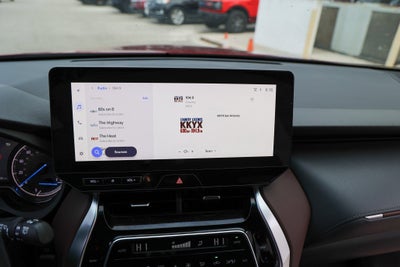 2024 Toyota Venza XLE