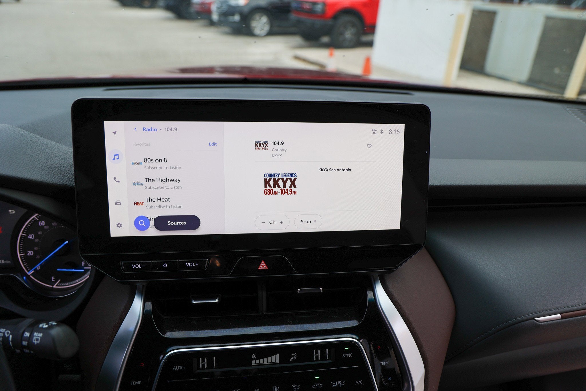 2024 Toyota Venza XLE