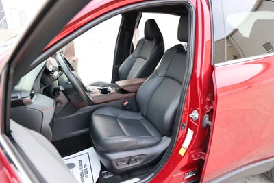 2024 Toyota Venza XLE