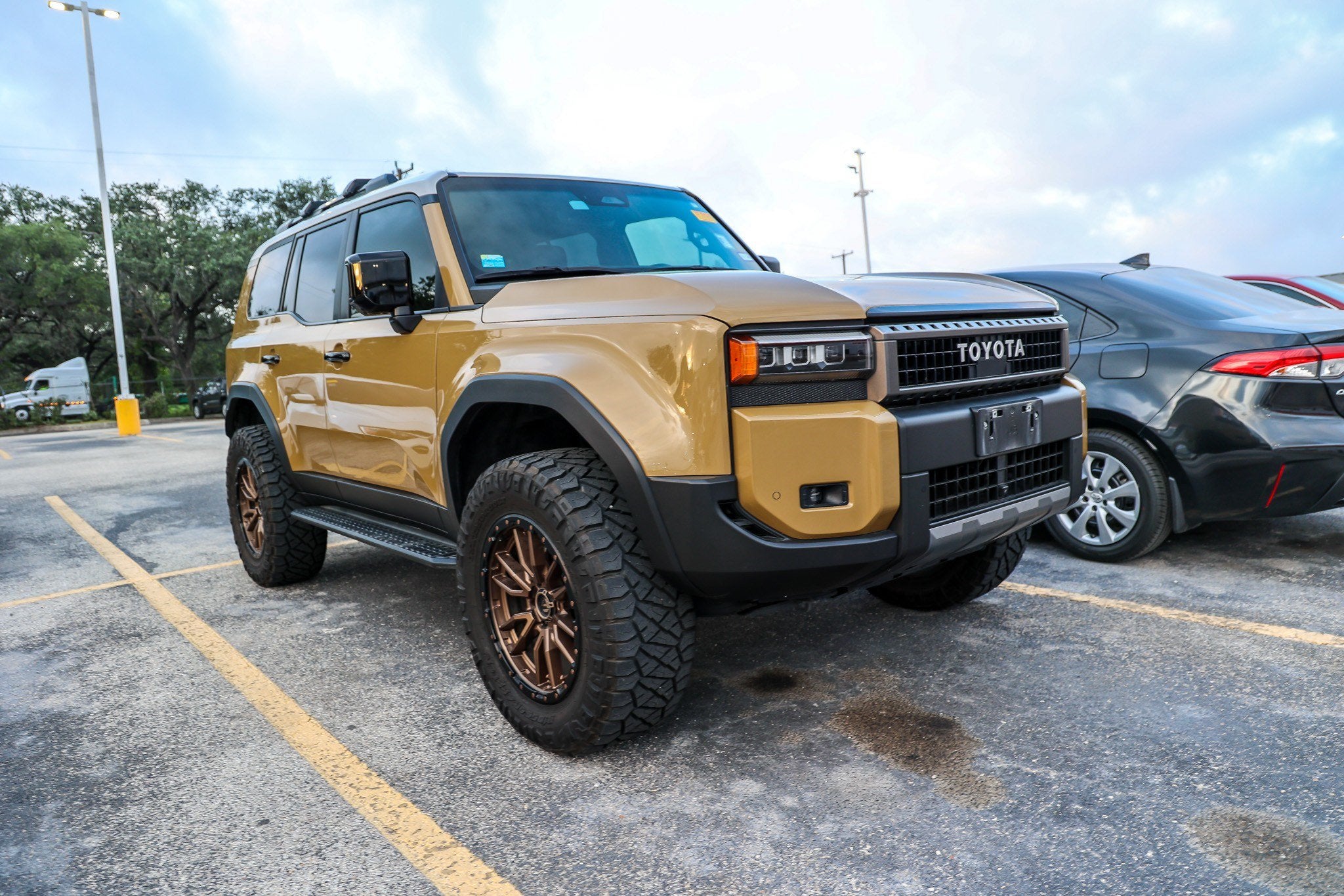 2024 Toyota Land Cruiser 4WD (Natl)