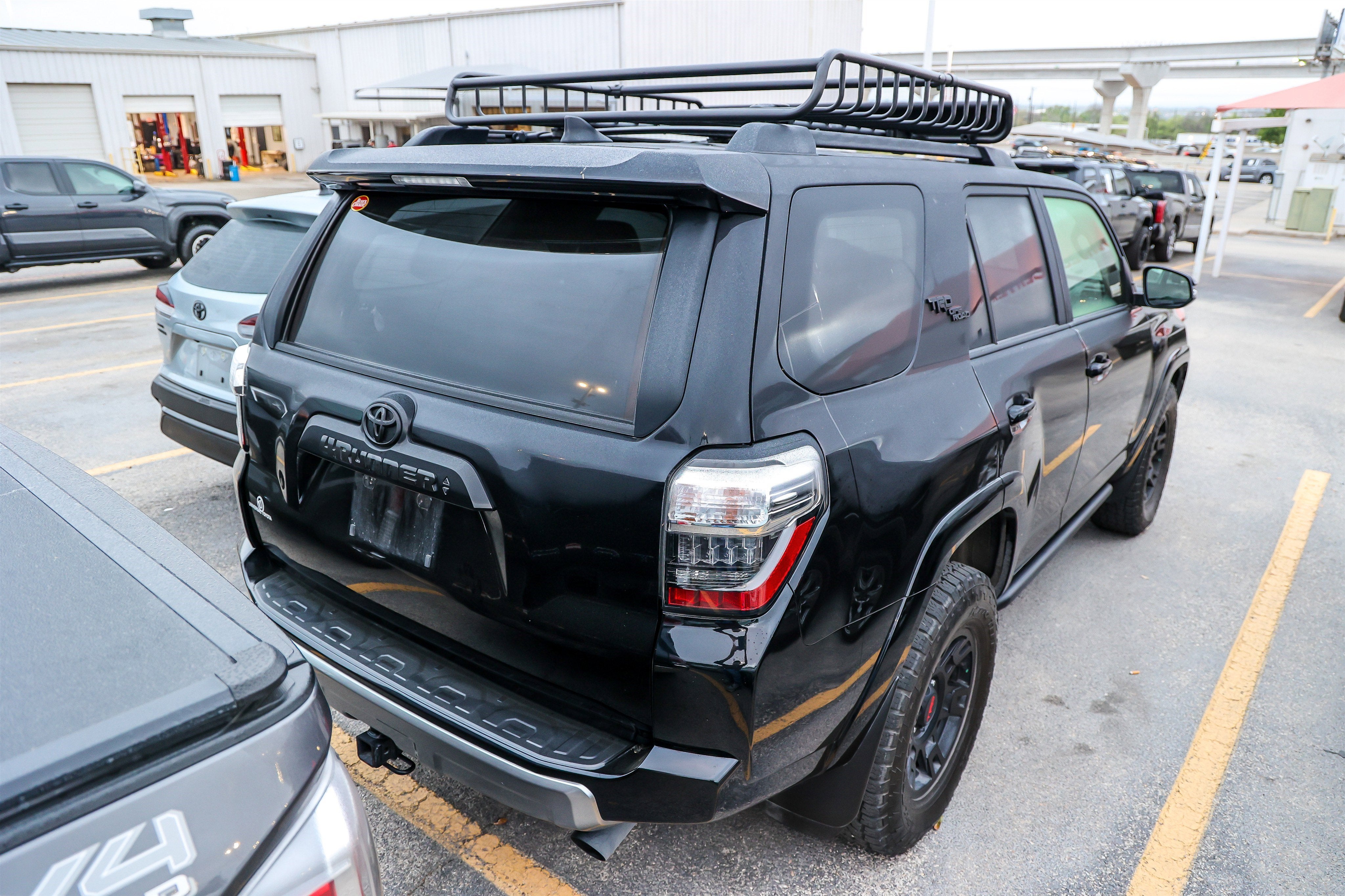 2023 Toyota 4RUNNER TRD Off Road Premium