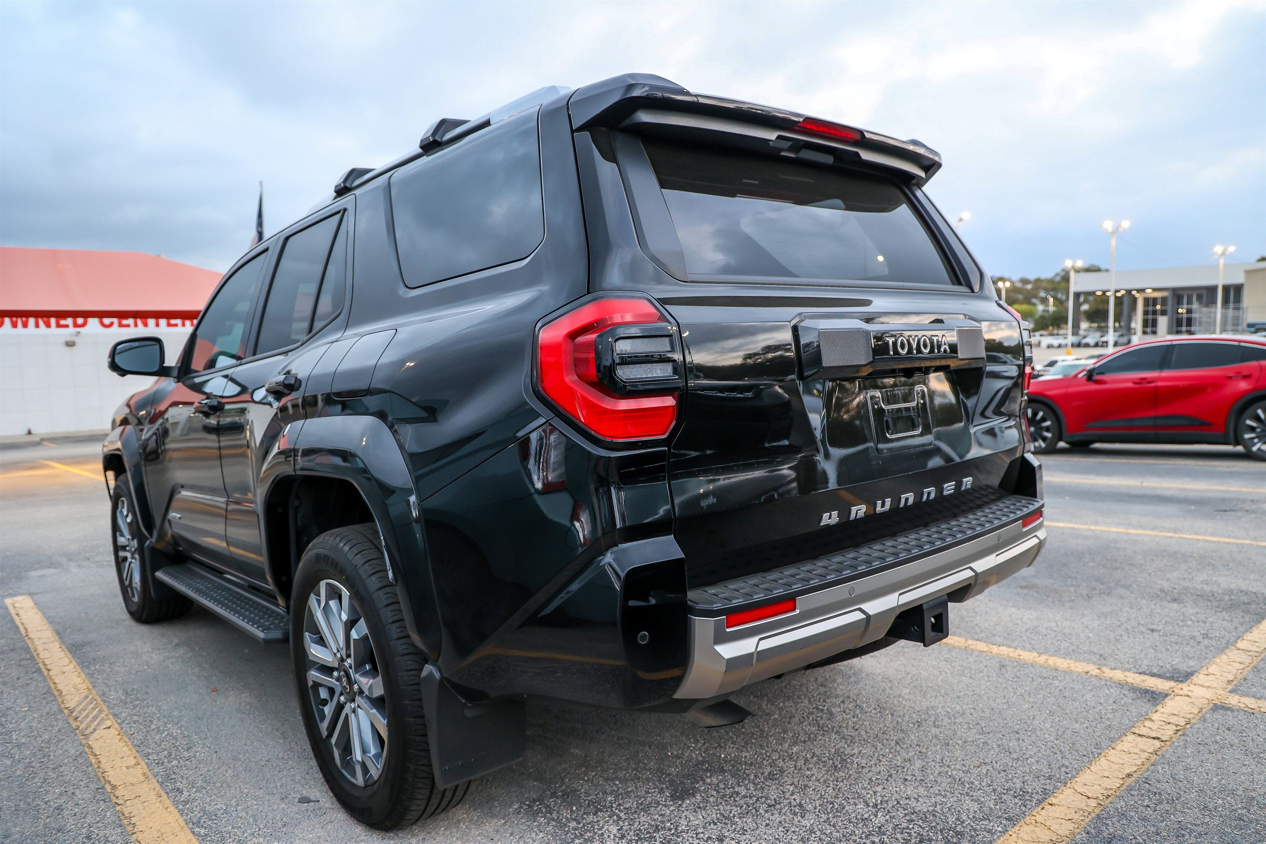 2025 Toyota 4RUNNER Limited