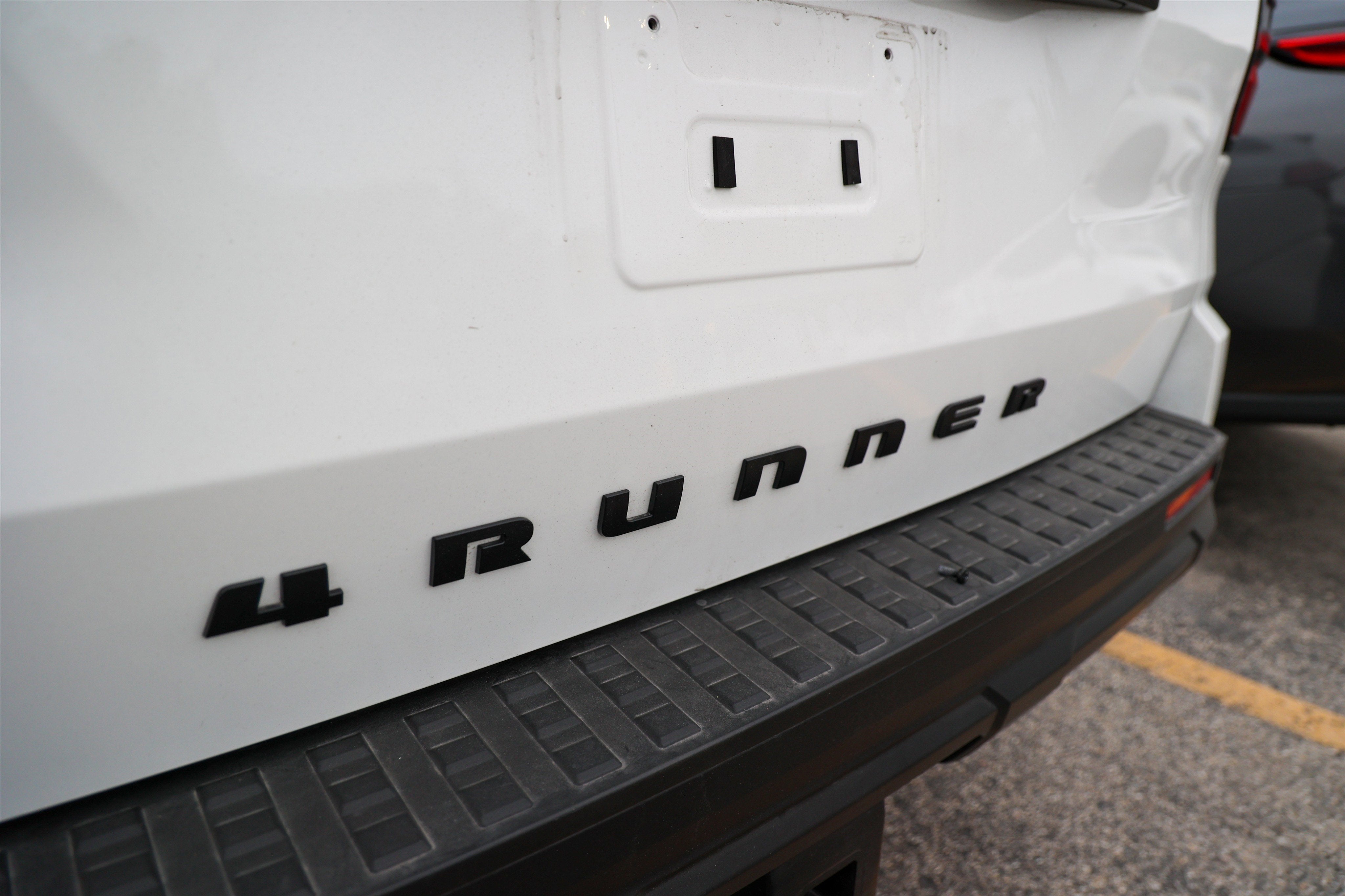 2025 Toyota 4RUNNER SR5