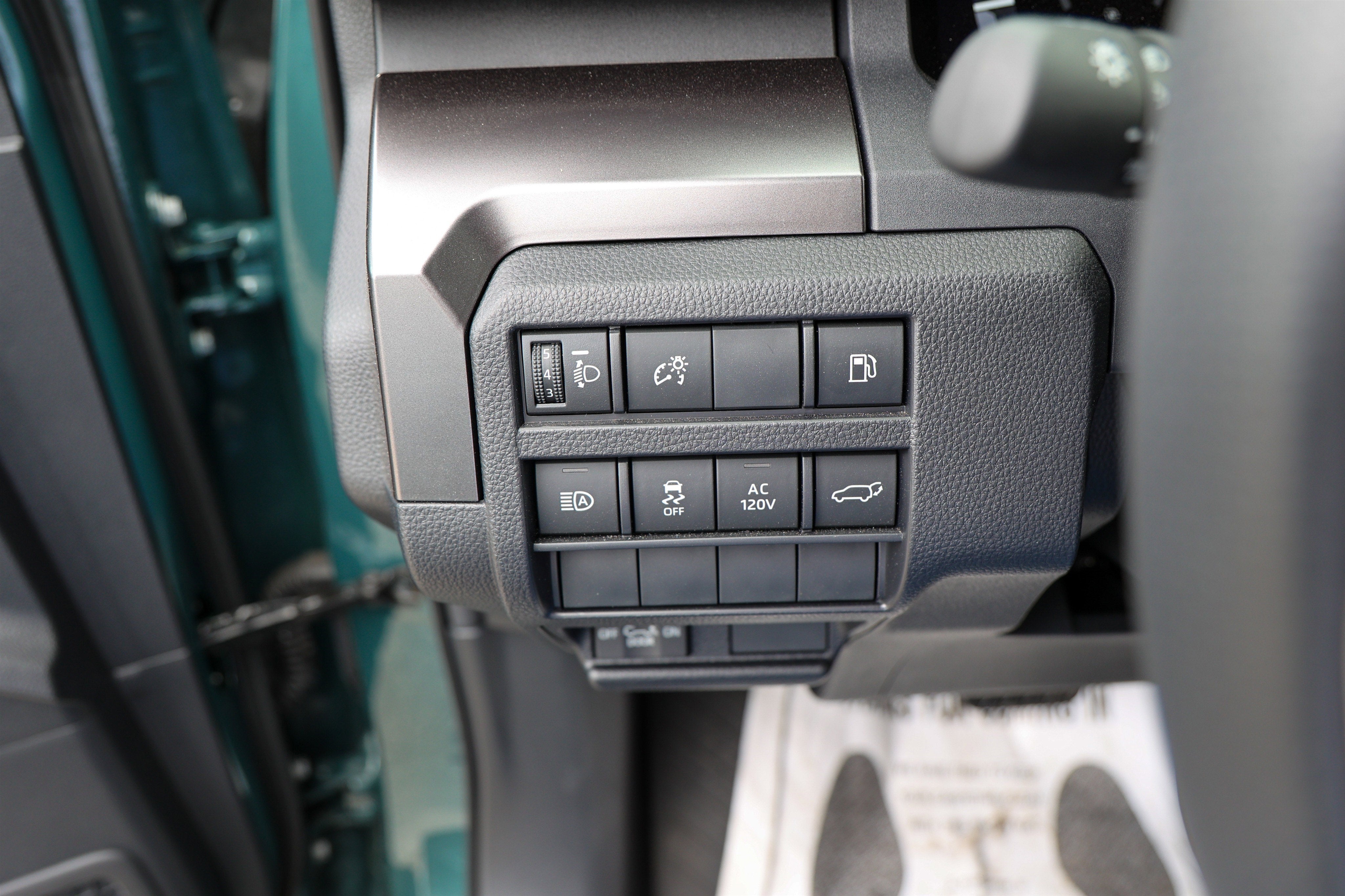 2025 Toyota 4RUNNER TRD Off Road Premium