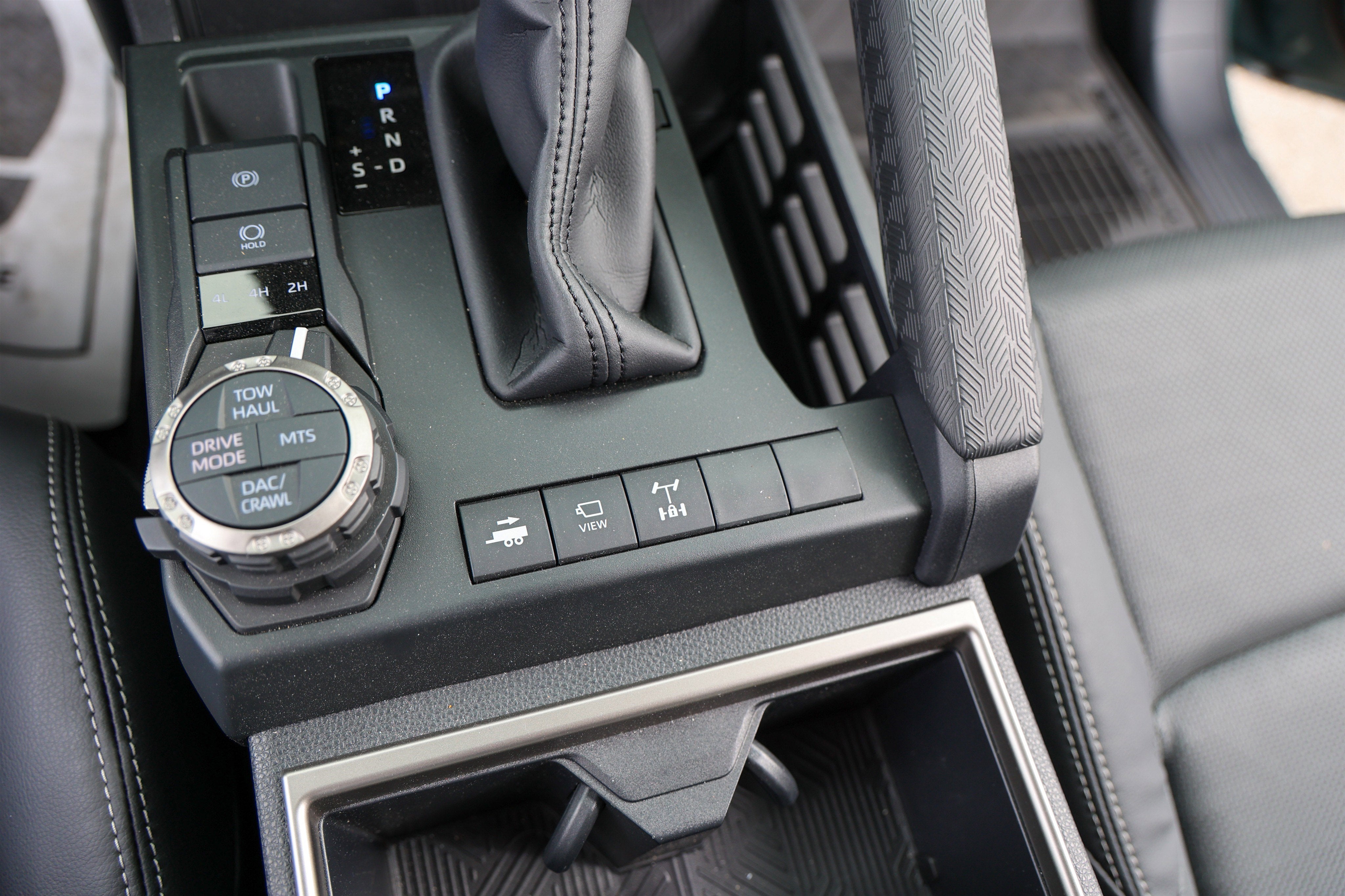 2025 Toyota 4RUNNER TRD Off Road Premium