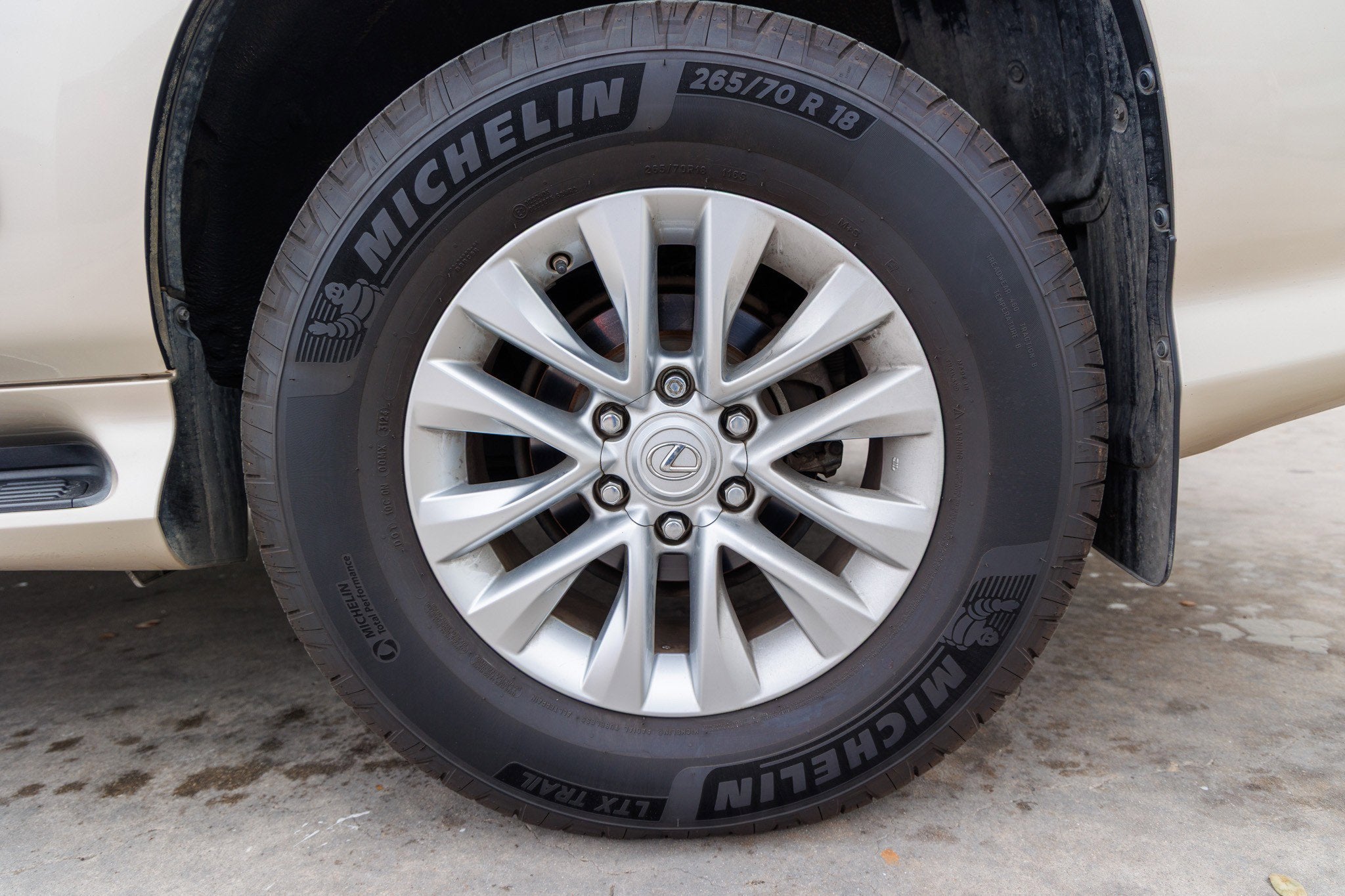 2016 Lexus GX 460 4DR SUV 4WD