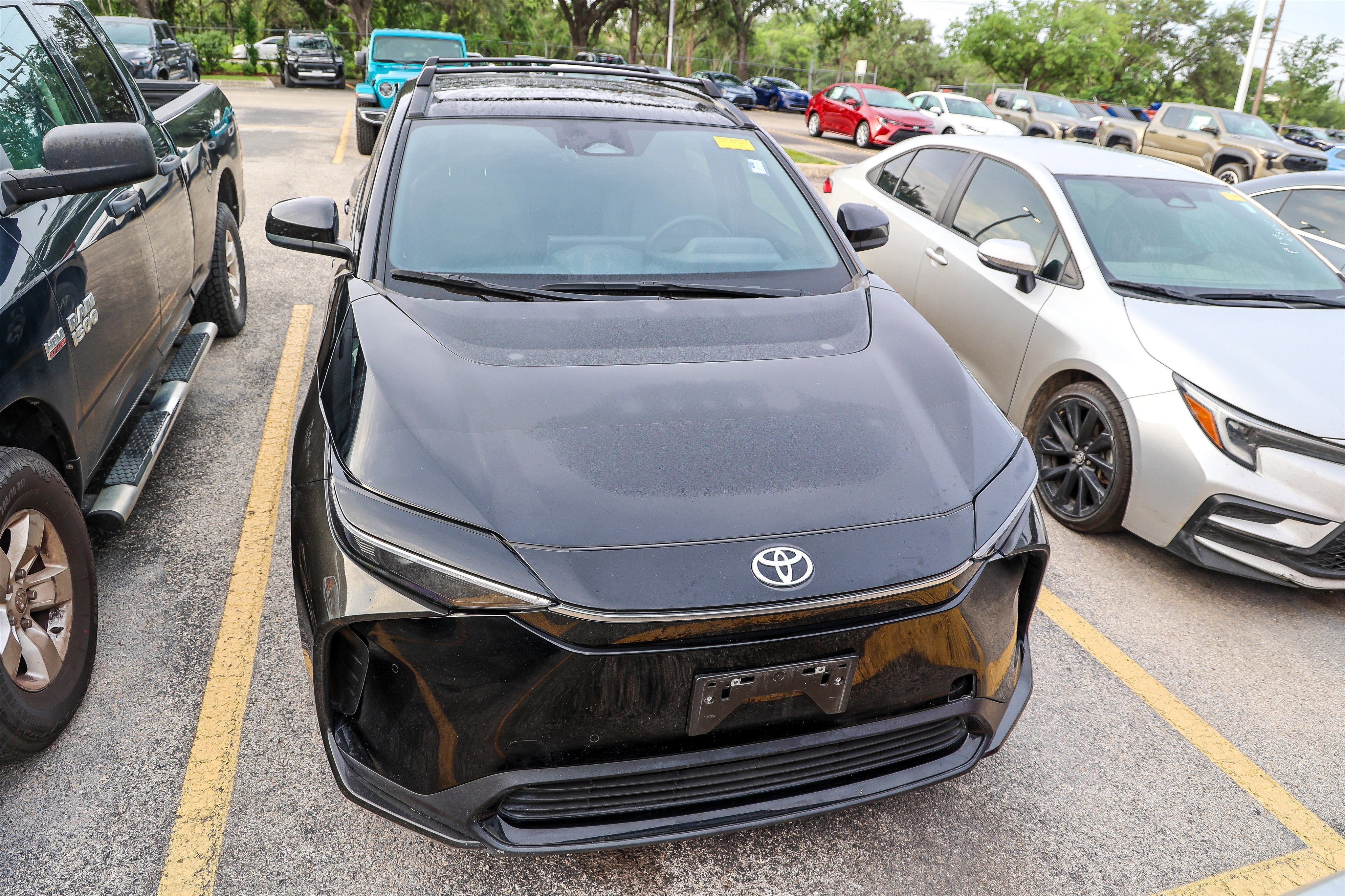 2024 Toyota bZ4X XLE