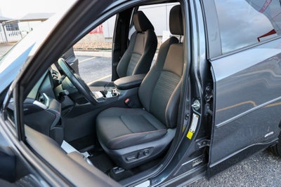 2024 Toyota RAV4 Prime SE