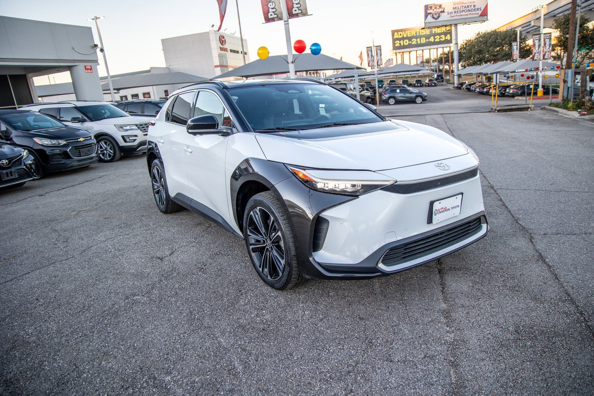 2023 Toyota bZ4X Limited