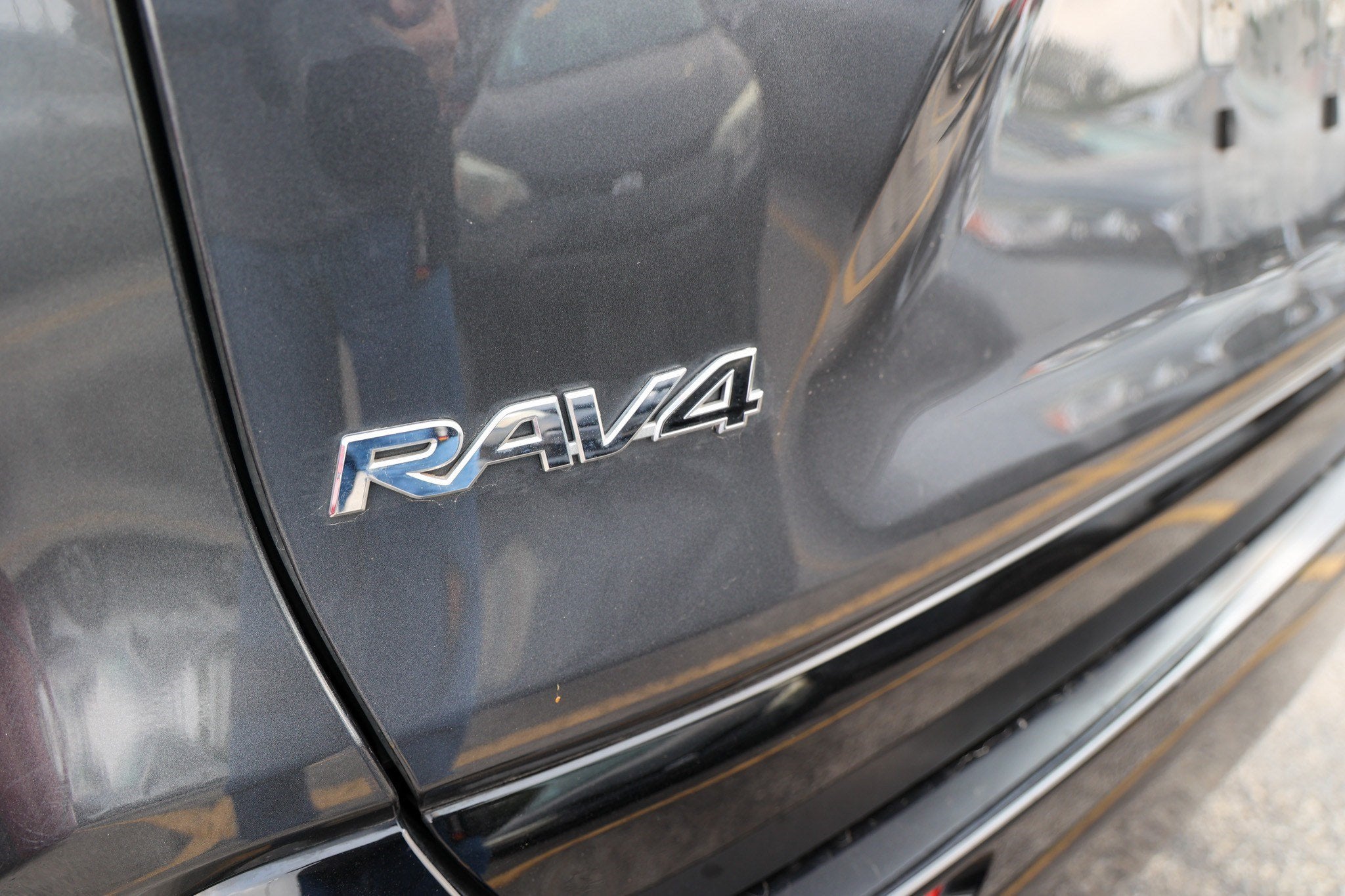 2025 Toyota RAV4 Plug-in Hybrid XSE