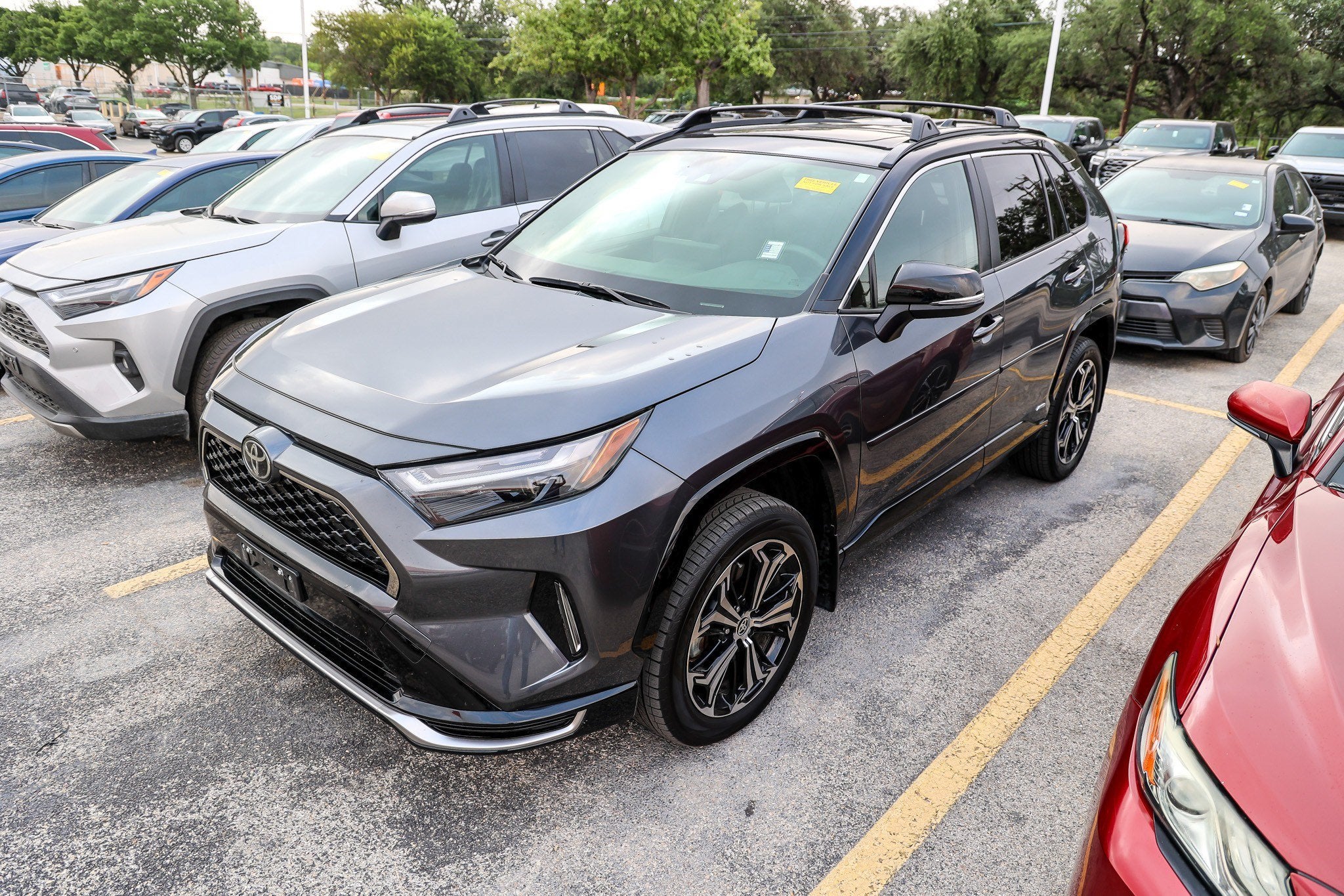2025 Toyota RAV4 Plug-in Hybrid XSE