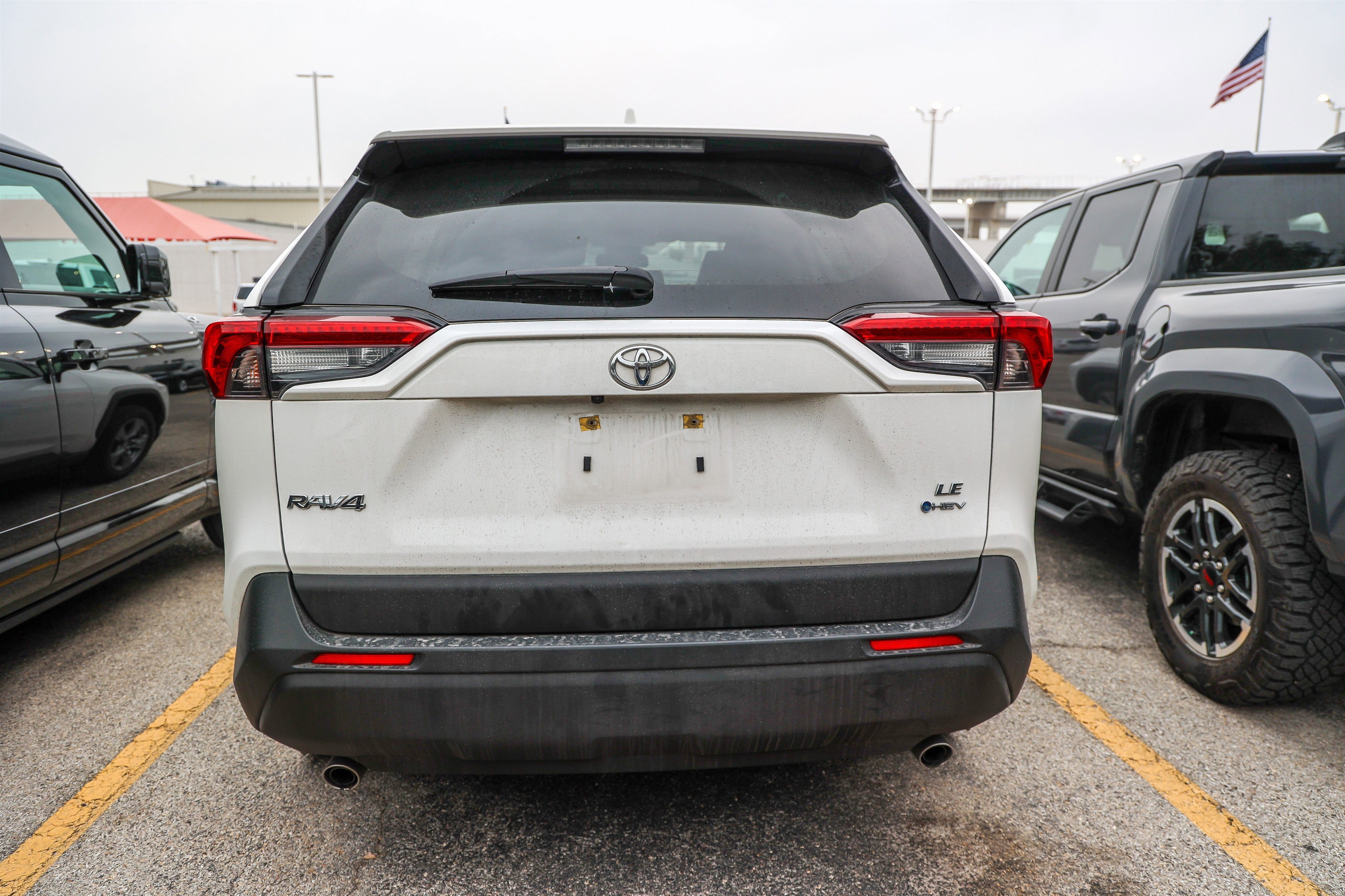 2025 Toyota RAV4 Hybrid LE