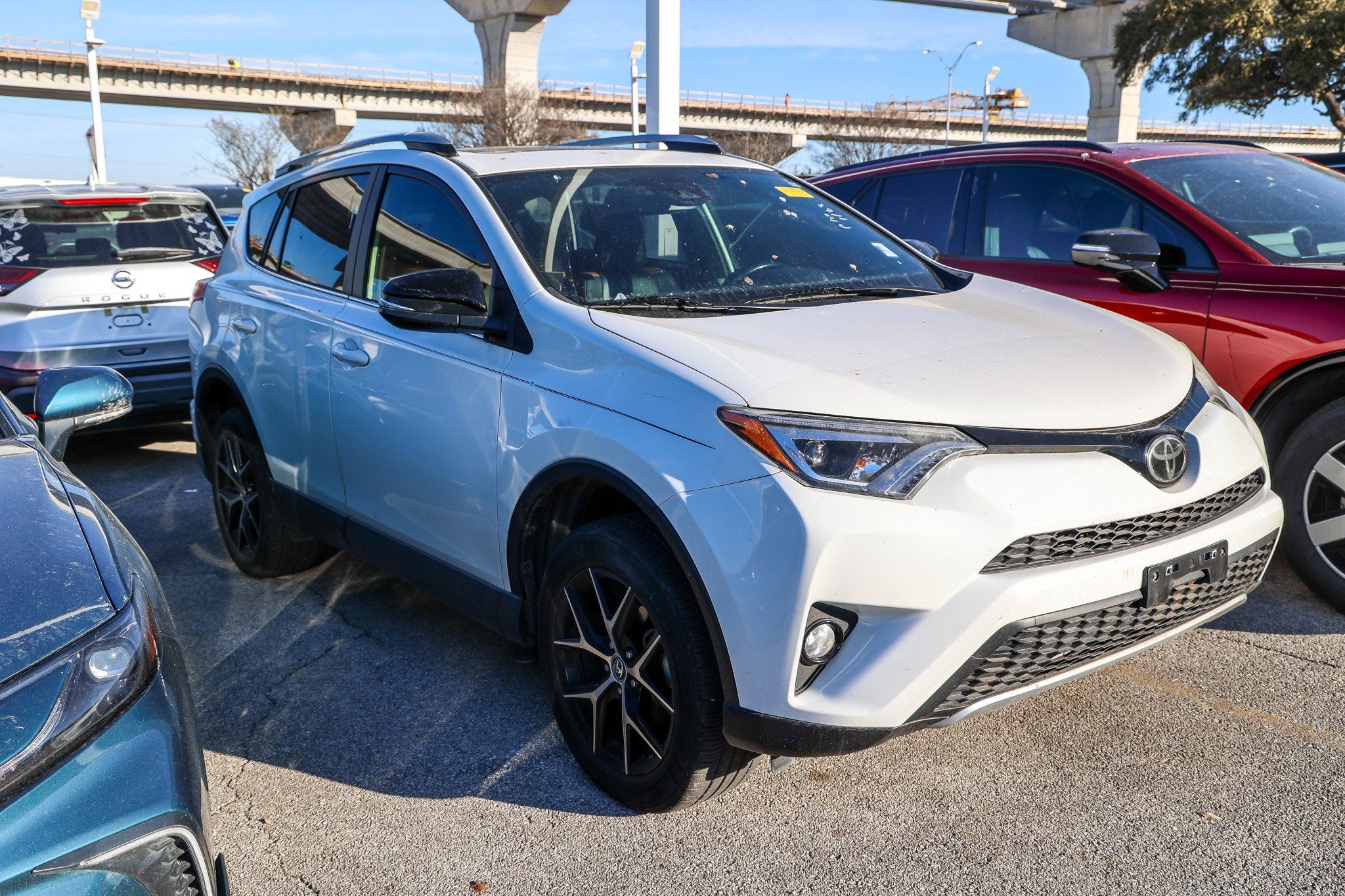 2018 Toyota RAV4 SE
