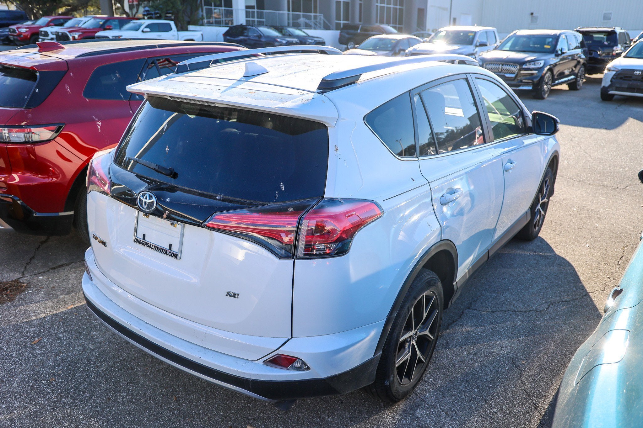2018 Toyota RAV4 SE