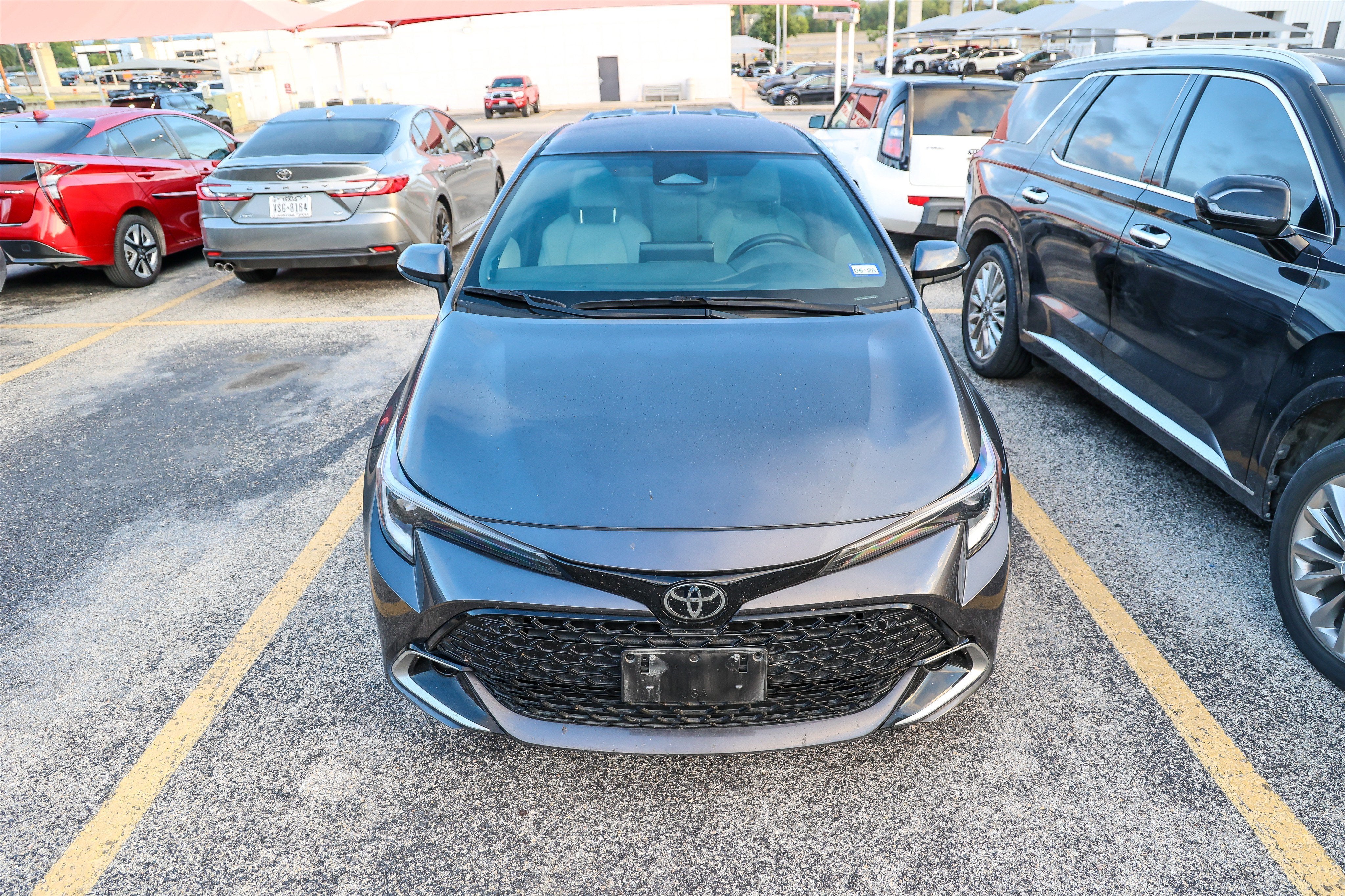 2025 Toyota Corolla Hatchback XSE
