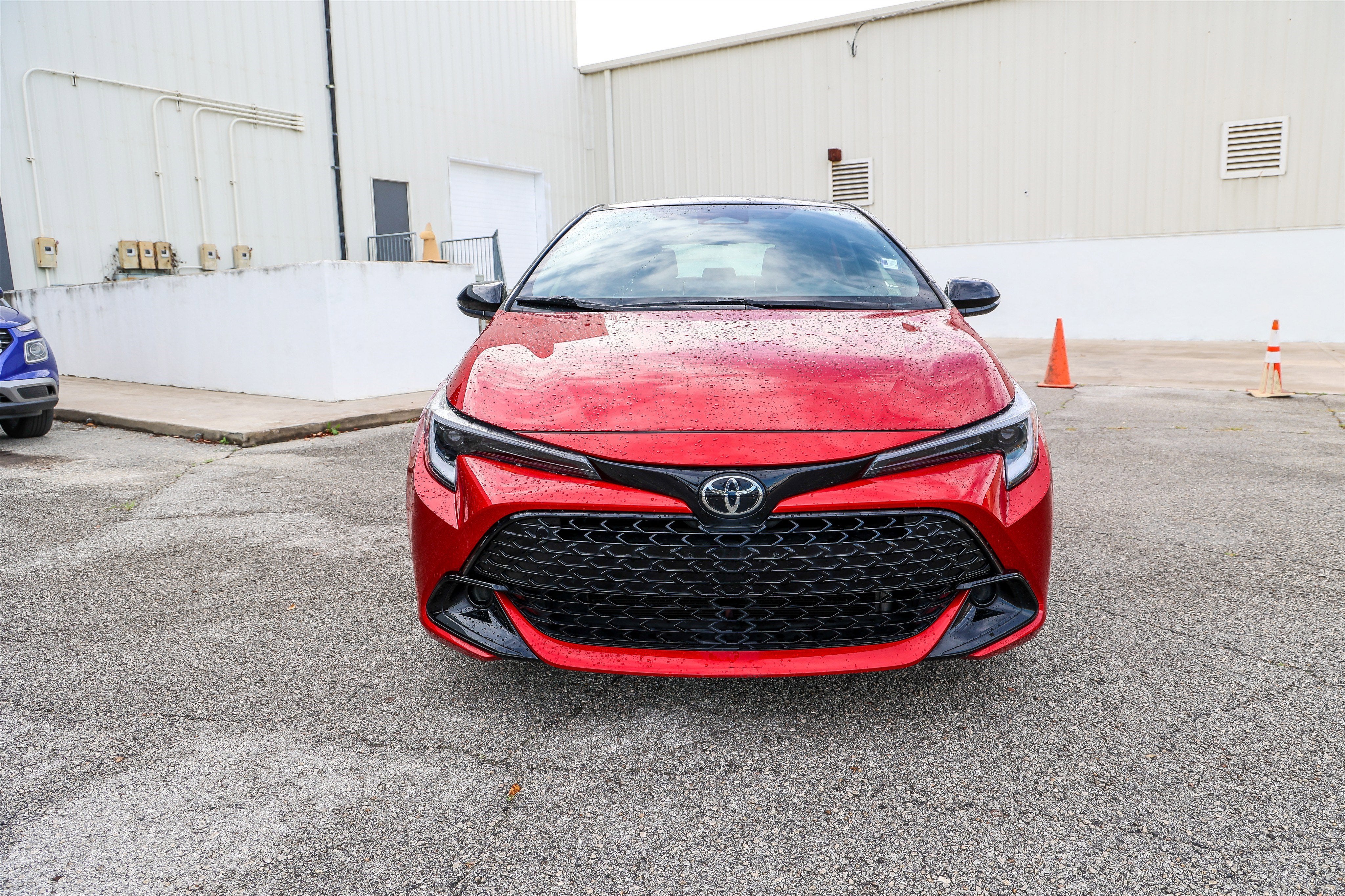 2024 Toyota COROLLA HATCHBACK SE