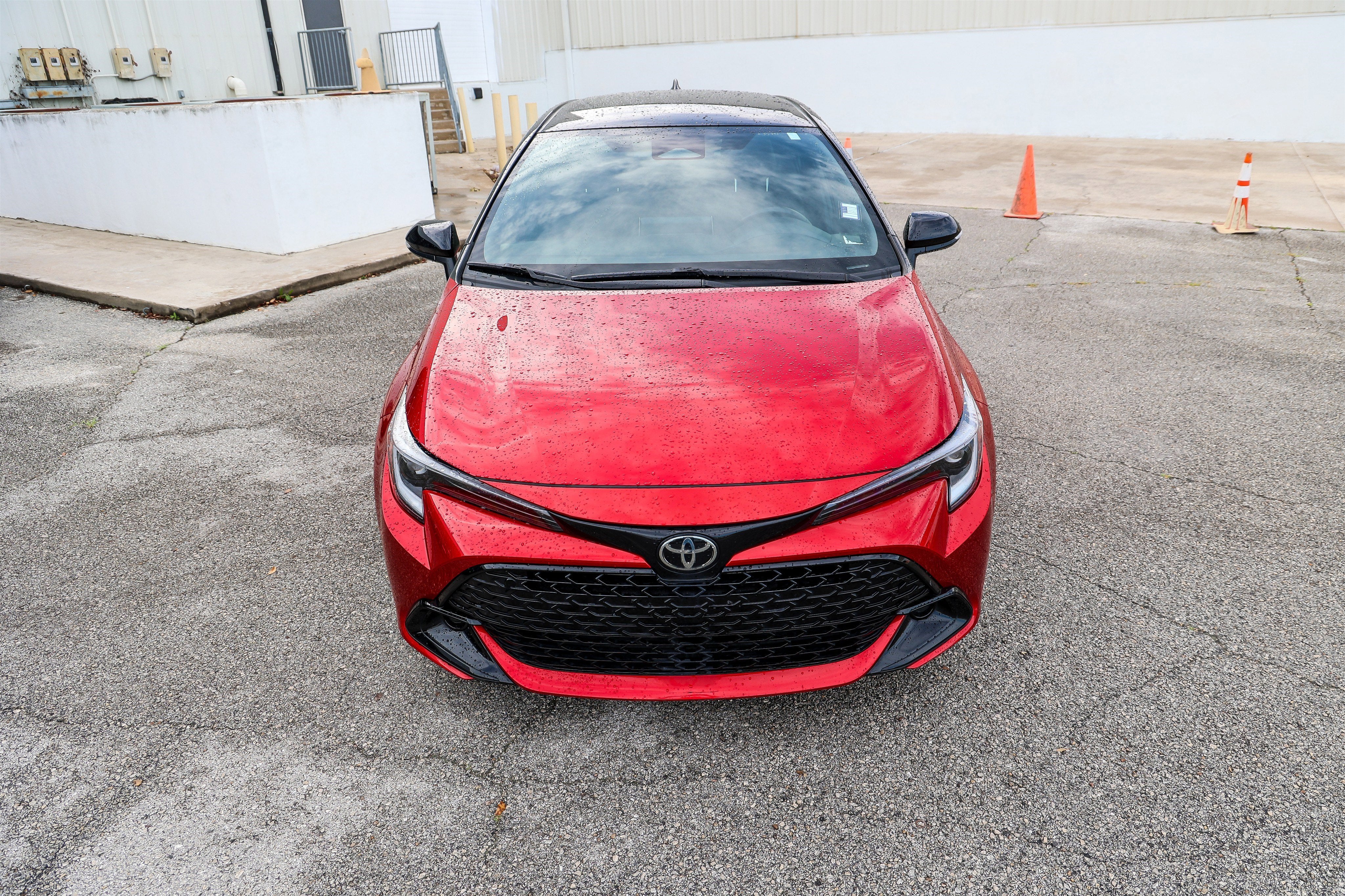 2024 Toyota COROLLA HATCHBACK SE