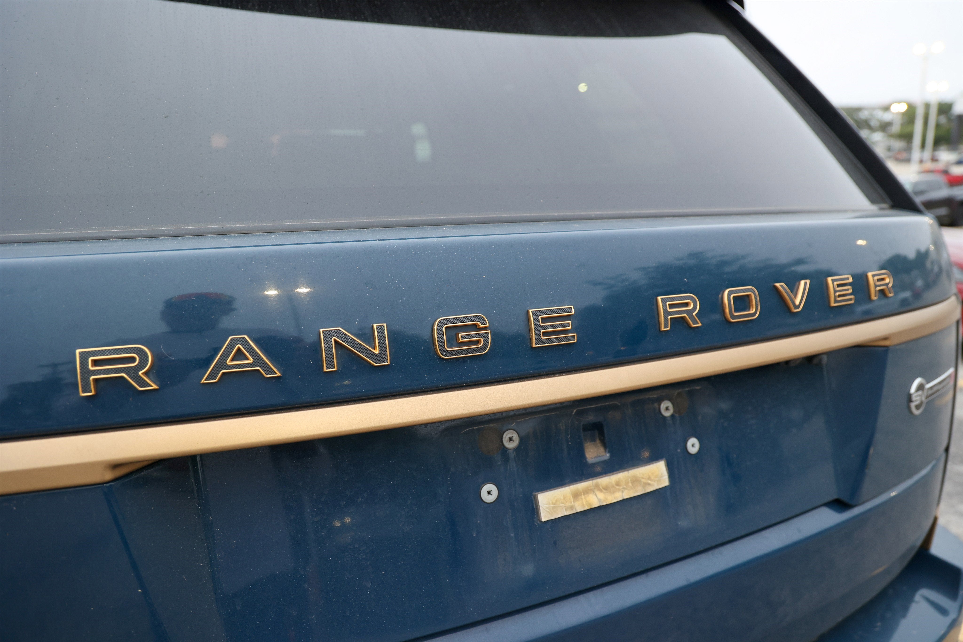 2021 Land Rover Range Rover SV Autobiography Dynamic Black