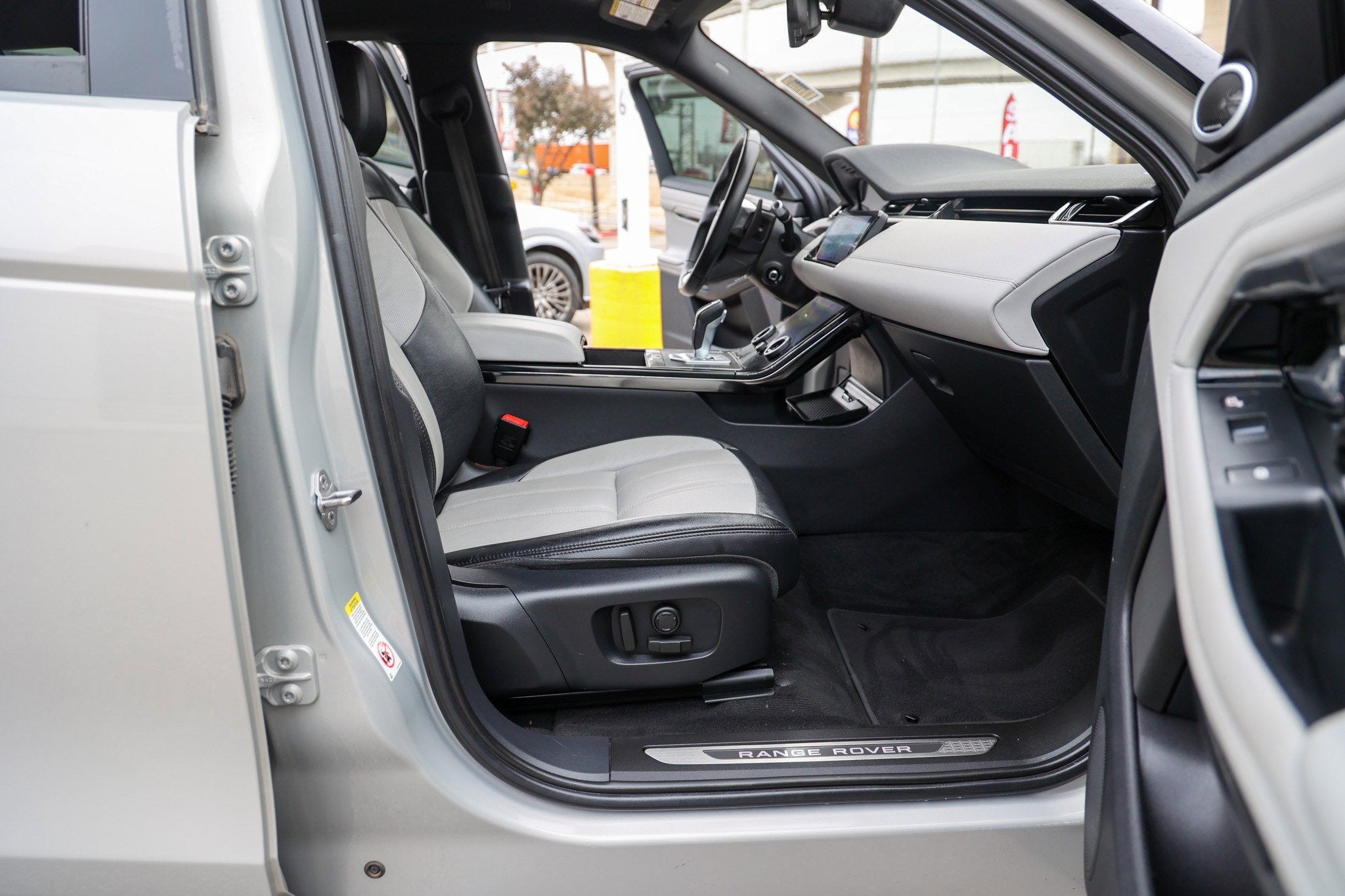 2020 Land Rover Range Rover Evoque First Edition