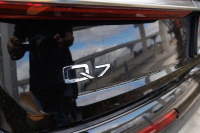 2023 Audi Q7 Premium
