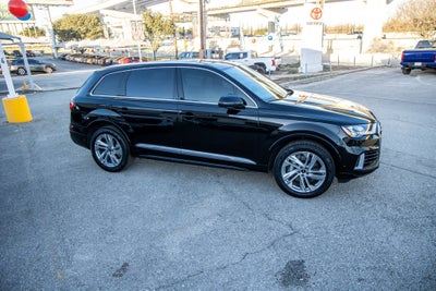 2023 Audi Q7 Premium