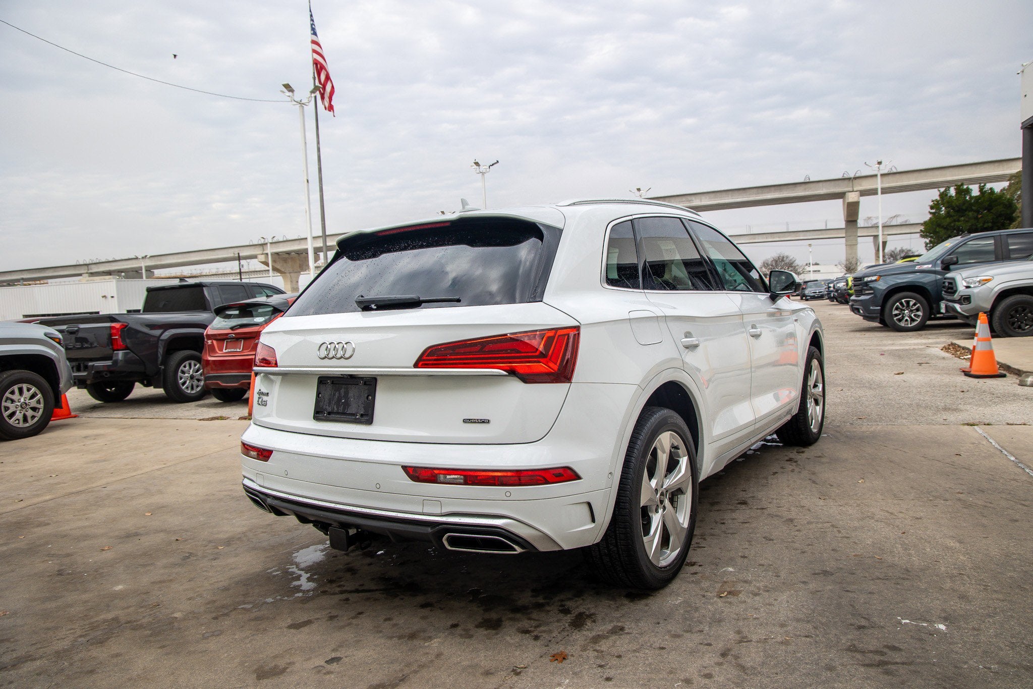 2023 Audi Q5 S line Prestige