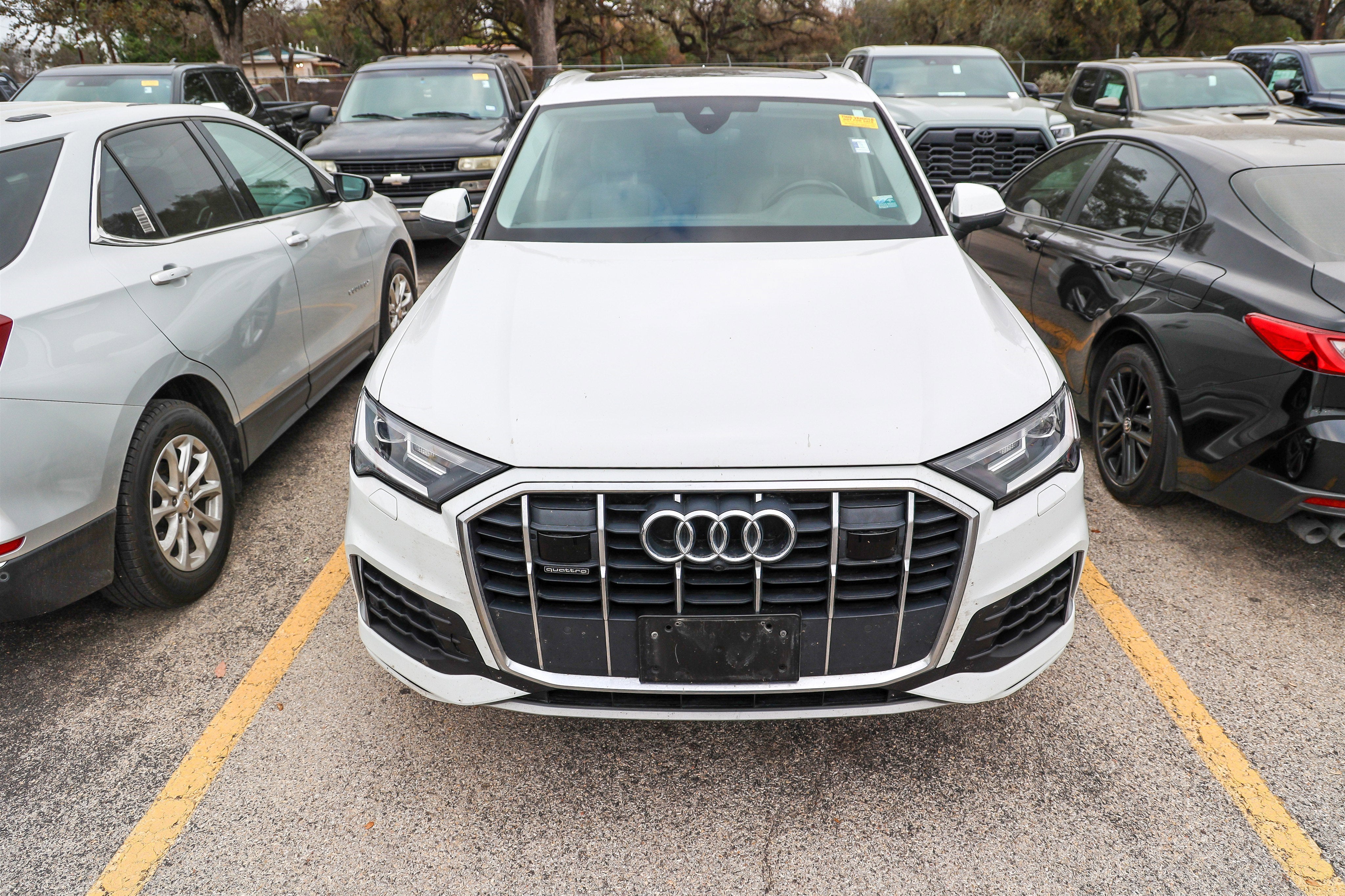 2022 Audi Q7 Premium Plus