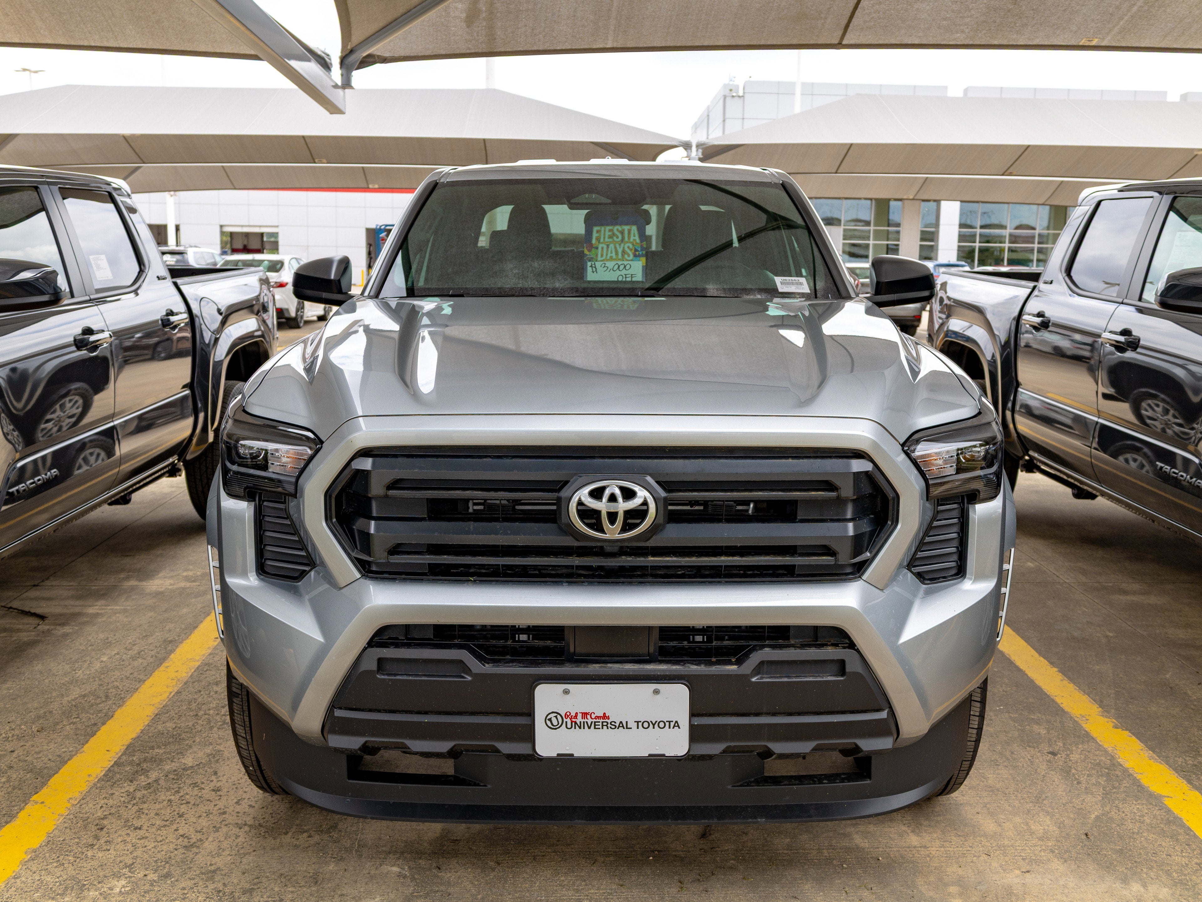 2026 Toyota Tacoma SR