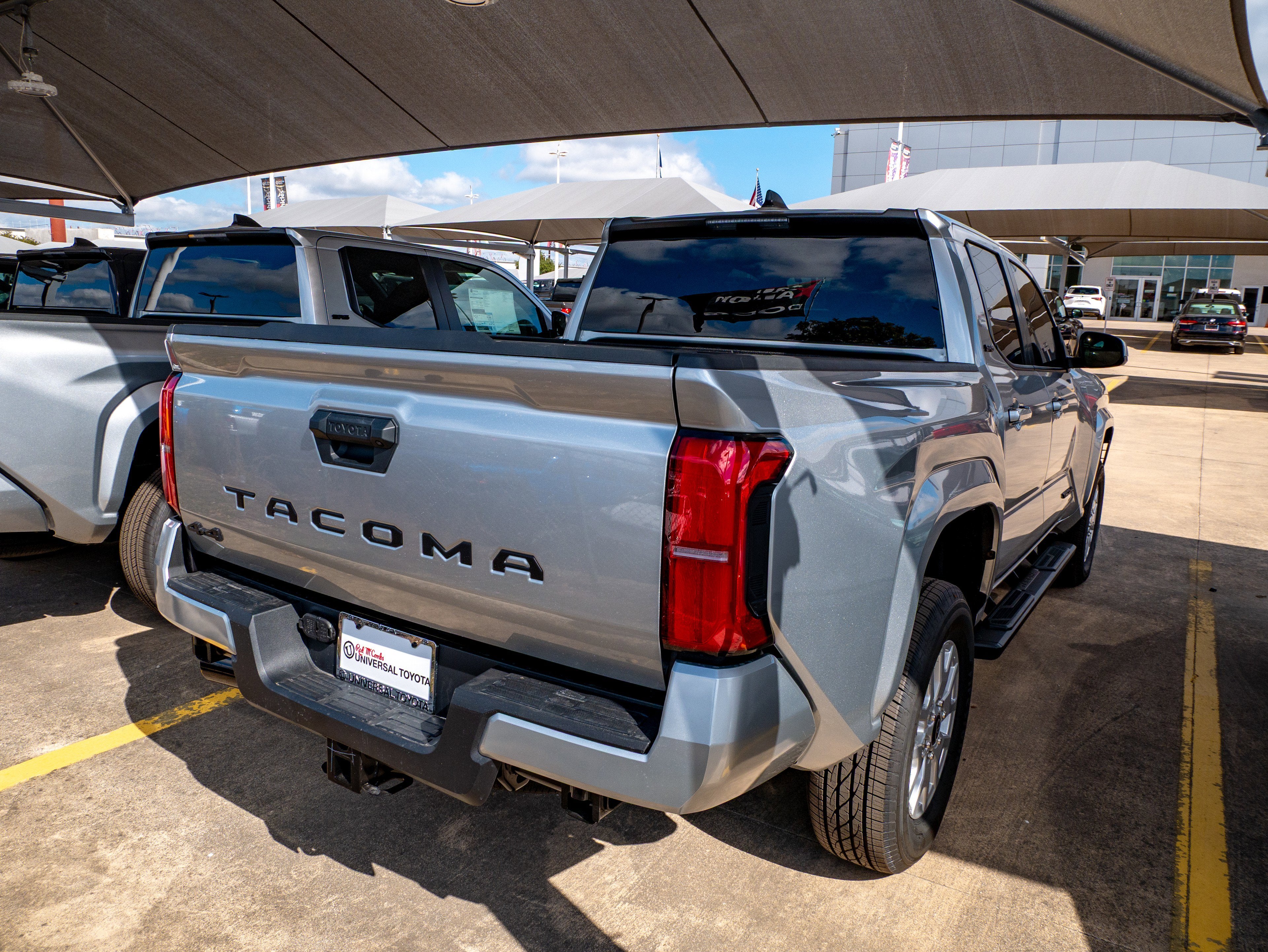 2025 Toyota Tacoma SR5