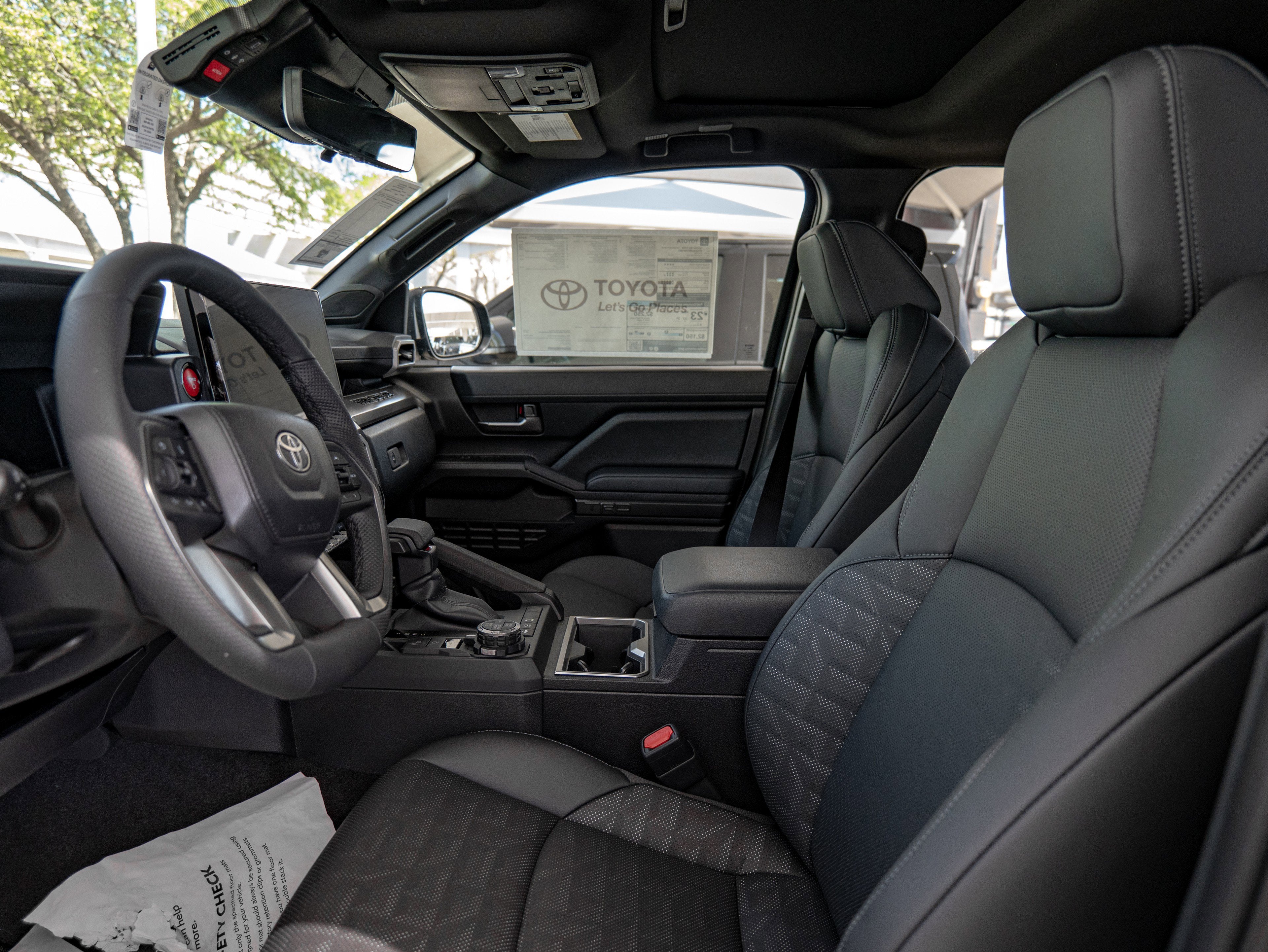 2026 Toyota Tacoma i-FORCE MAX Tacoma TRD Off-Road