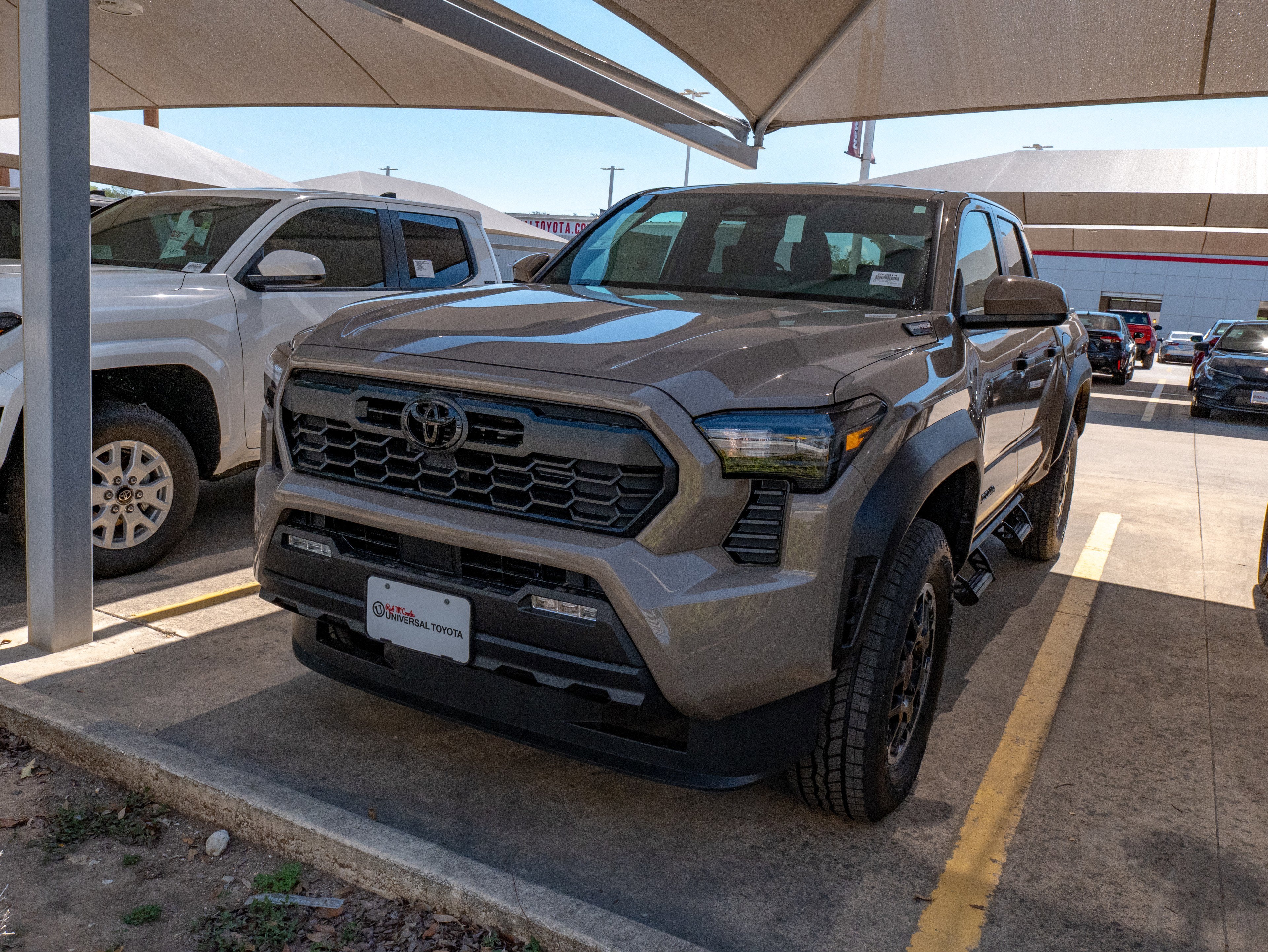 2026 Toyota Tacoma i-FORCE MAX Tacoma TRD Off-Road