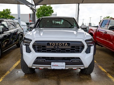 2026 Toyota Tacoma i-FORCE MAX Tacoma Trailhunter