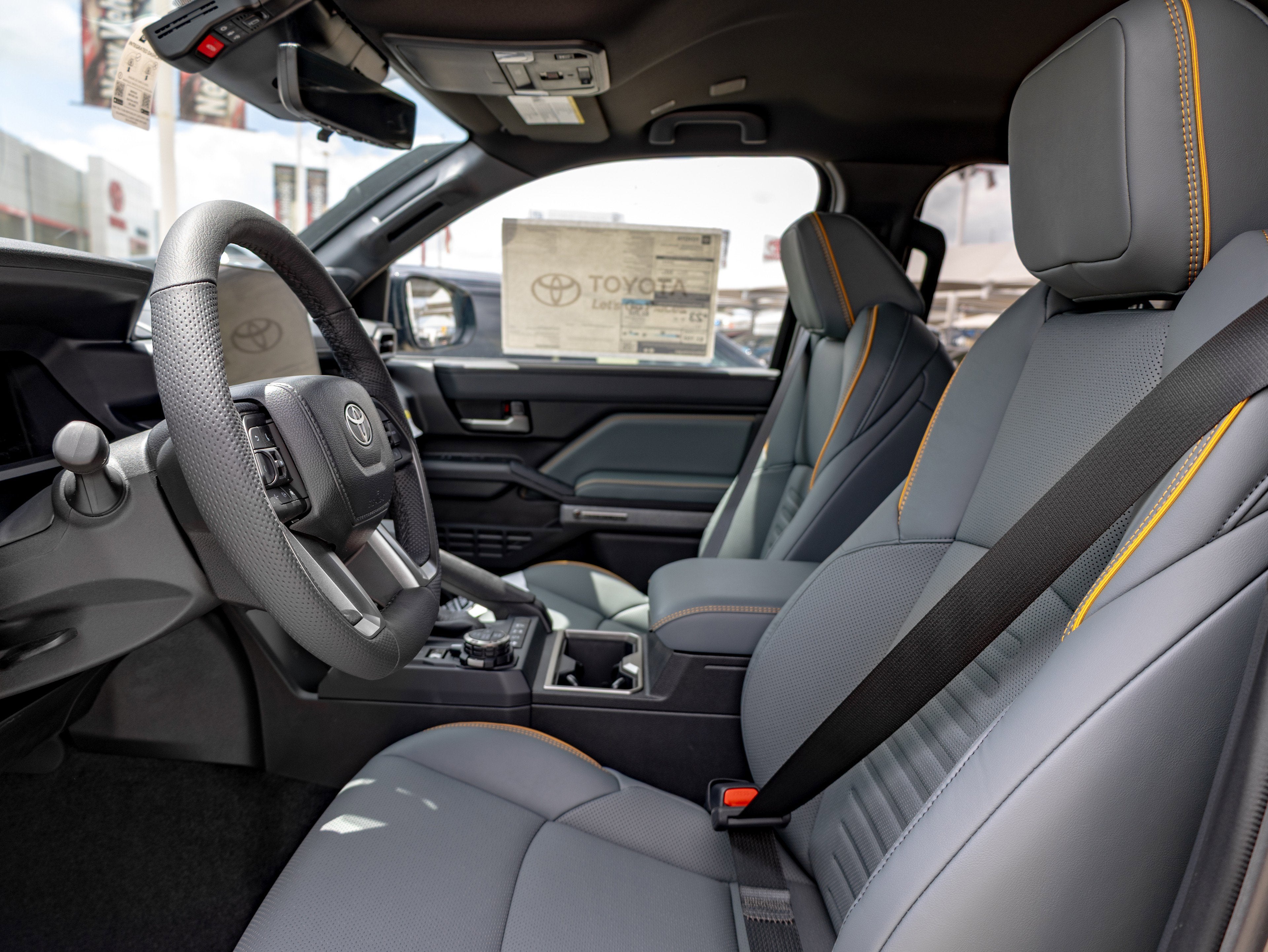 2026 Toyota Tacoma i-FORCE MAX Tacoma Trailhunter