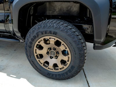 2026 Toyota Tacoma i-FORCE MAX Tacoma Trailhunter