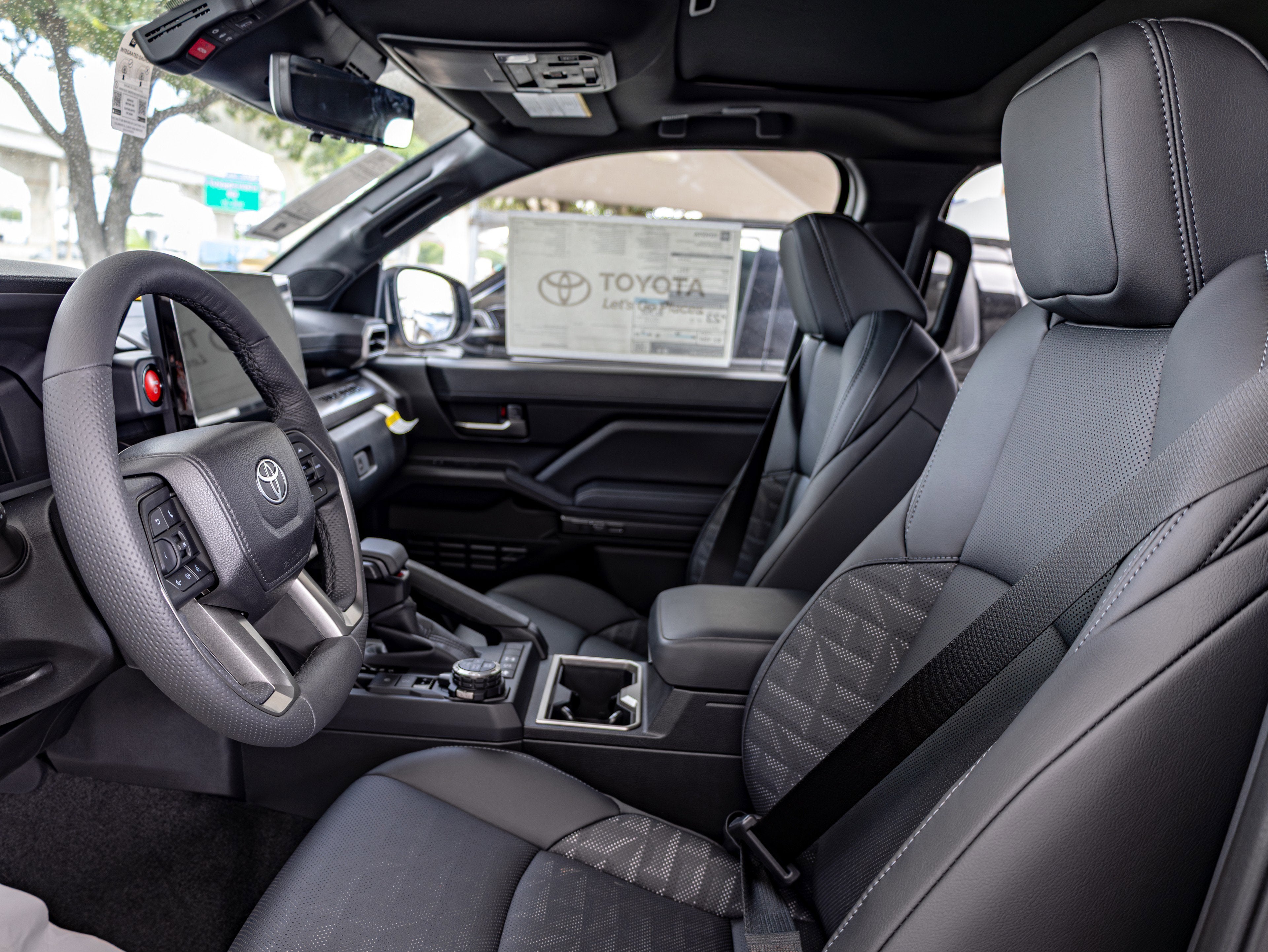 2026 Toyota Tacoma i-FORCE MAX Tacoma TRD Off-Road