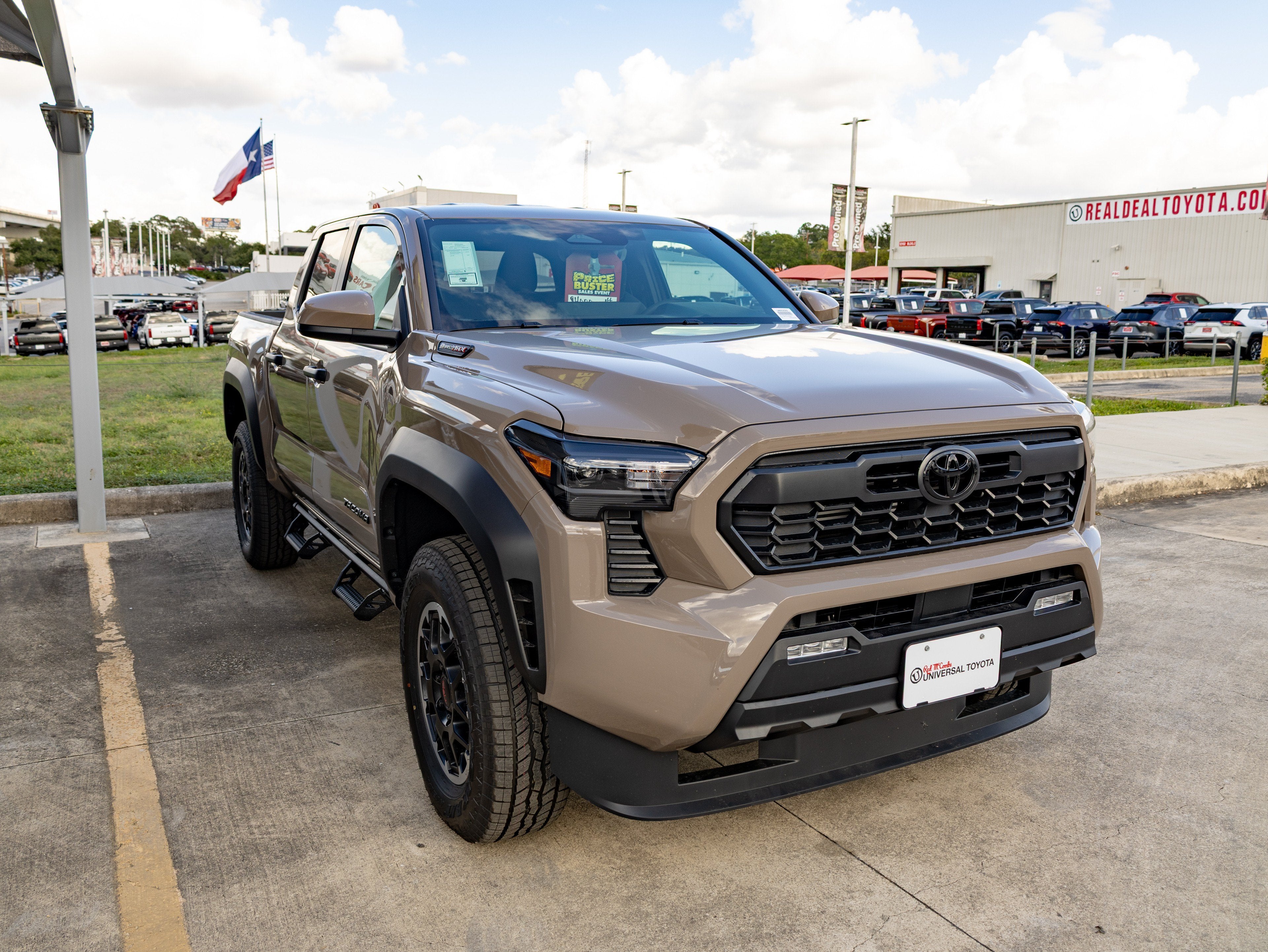 2026 Toyota Tacoma i-FORCE MAX Tacoma TRD Off-Road