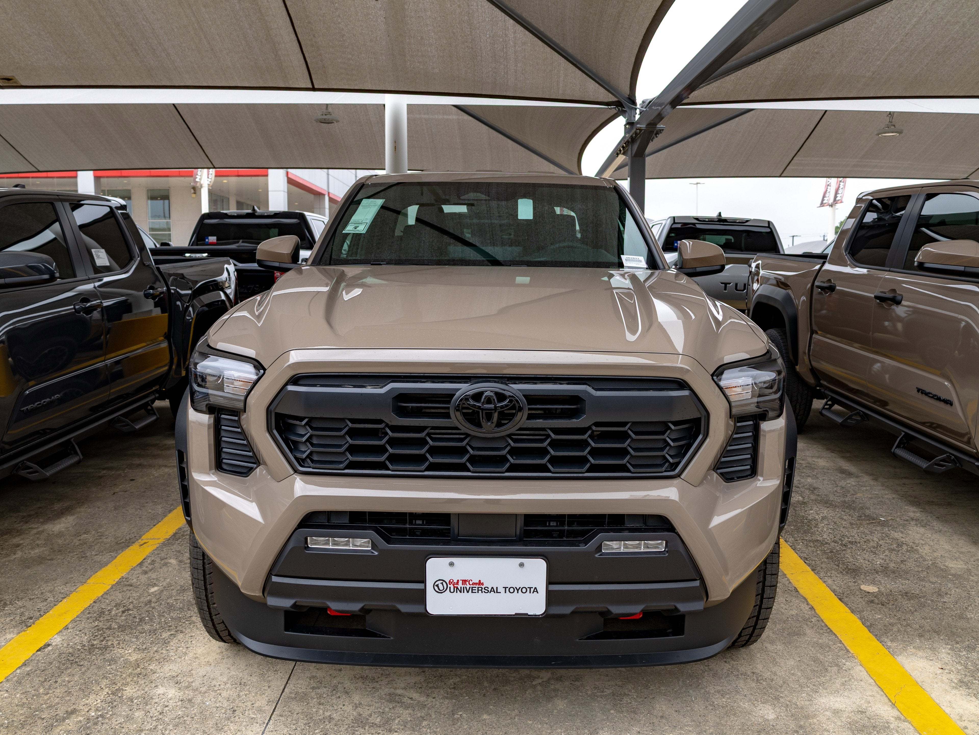 2026 Toyota Tacoma i-FORCE MAX Tacoma TRD Off-Road