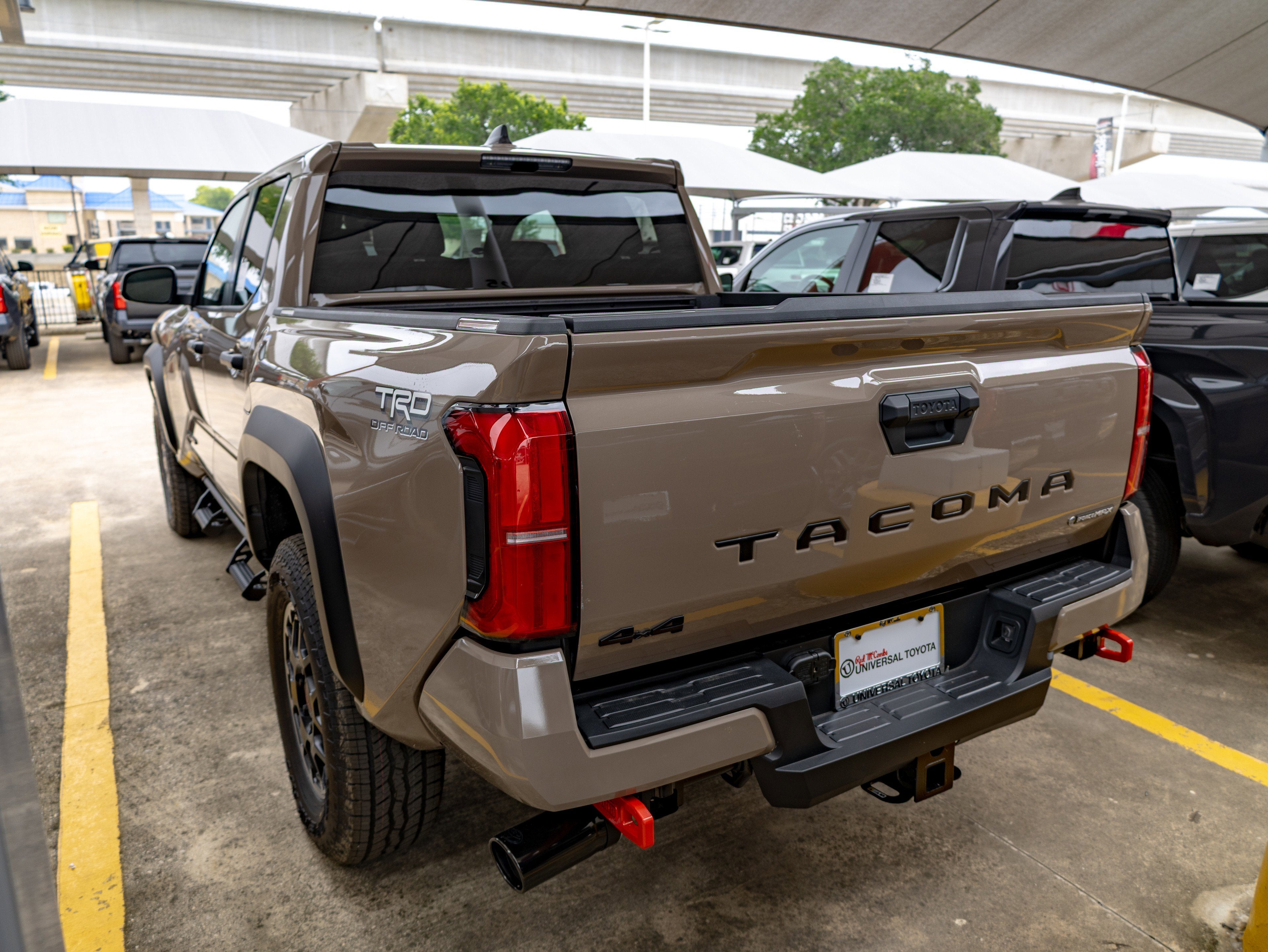 2026 Toyota Tacoma i-FORCE MAX Tacoma TRD Off-Road