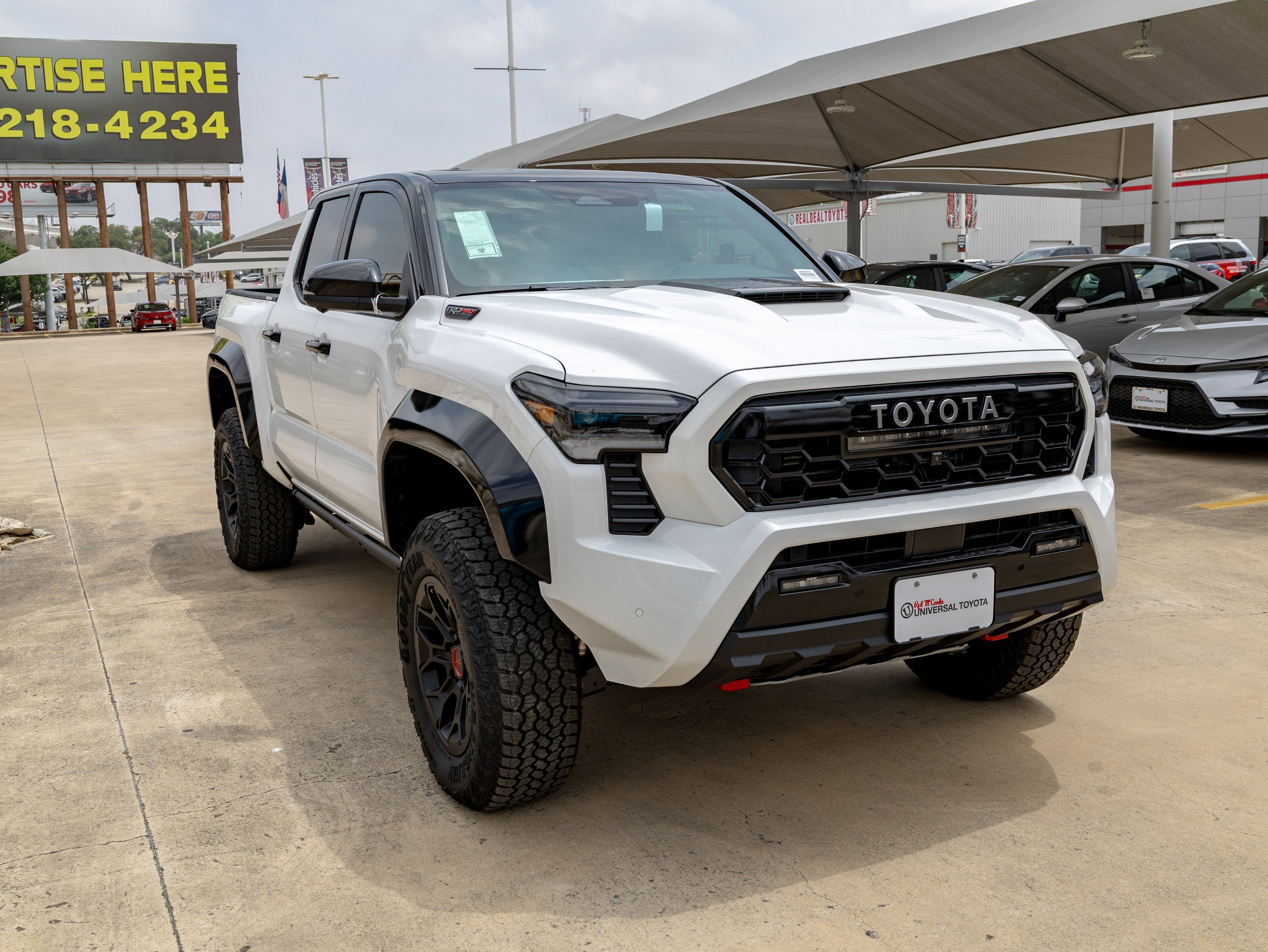 2026 Toyota Tacoma i-FORCE MAX Tacoma TRD Pro