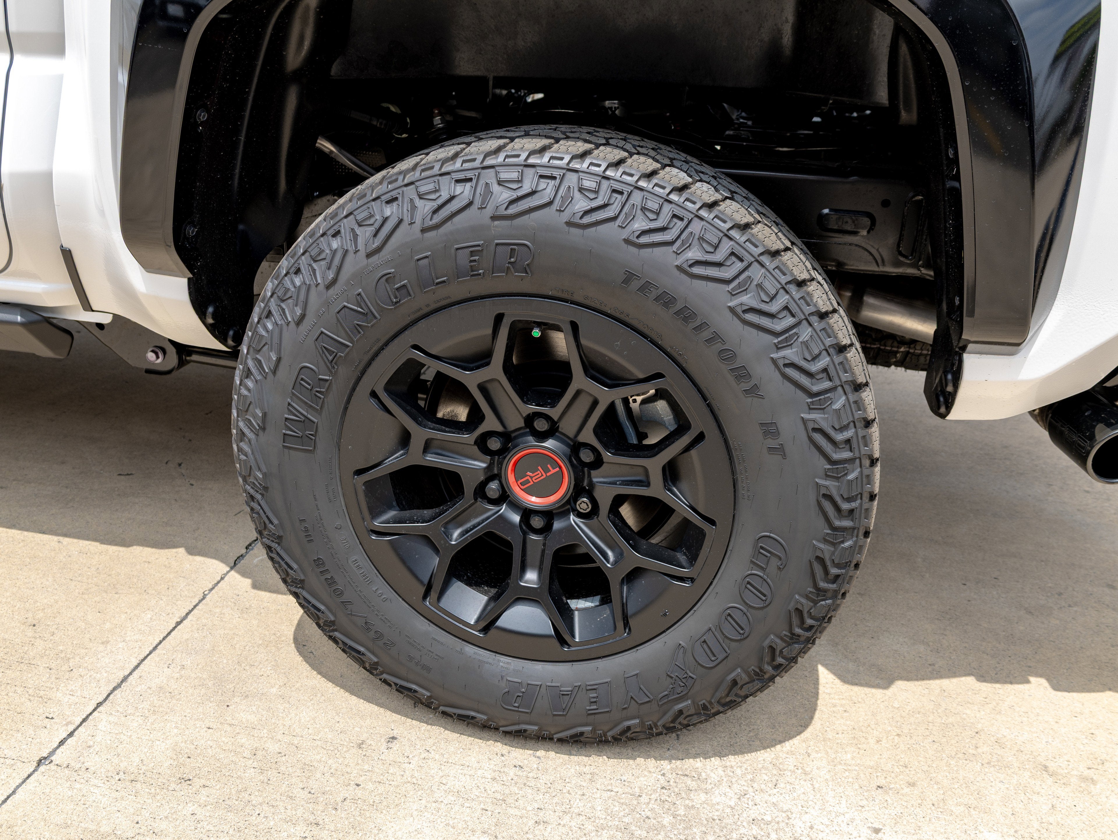 2026 Toyota Tacoma i-FORCE MAX Tacoma TRD Pro