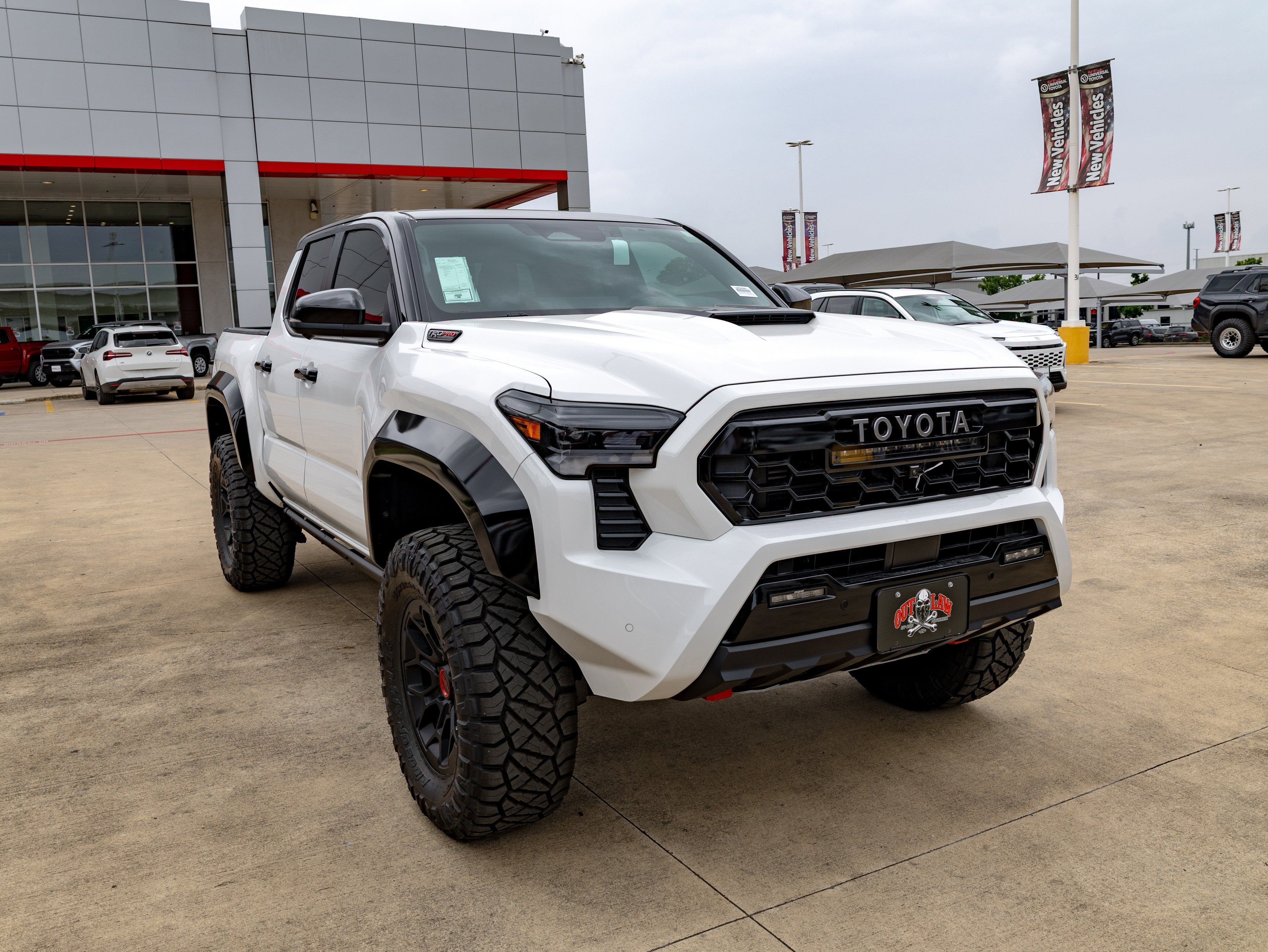 2026 Toyota Tacoma i-FORCE MAX Tacoma TRD Pro