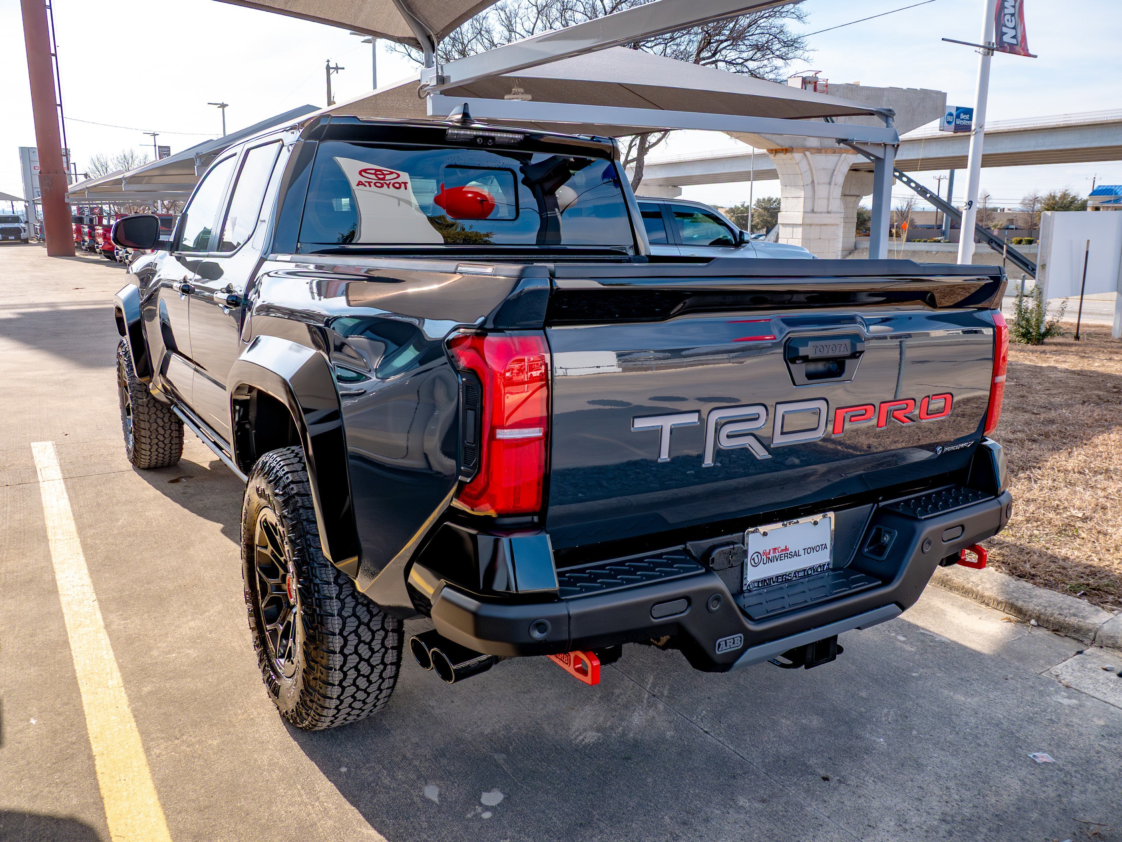 2026 Toyota Tacoma i-FORCE MAX Tacoma TRD Pro