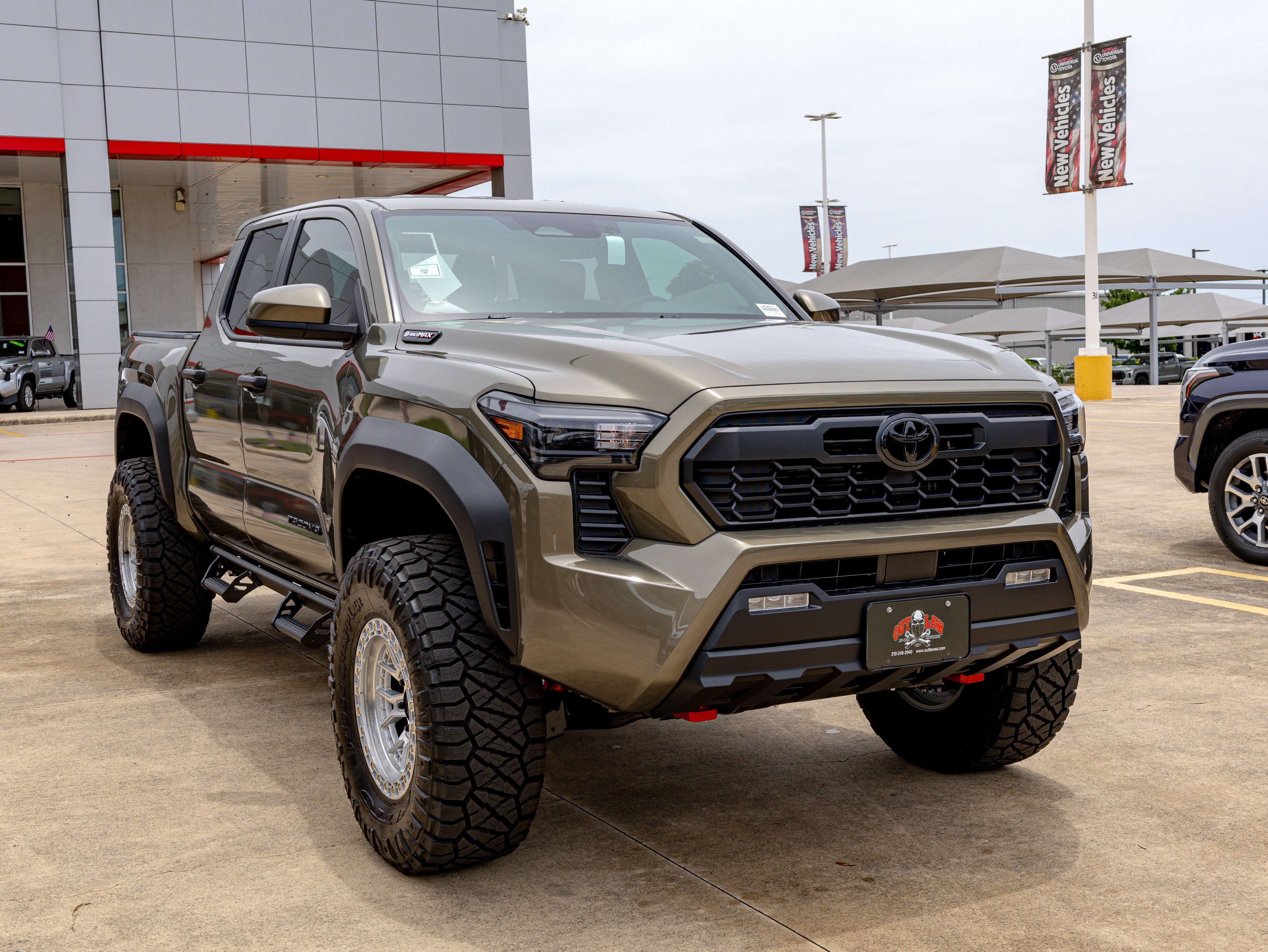 2026 Toyota Tacoma i-FORCE MAX Tacoma TRD Off-Road