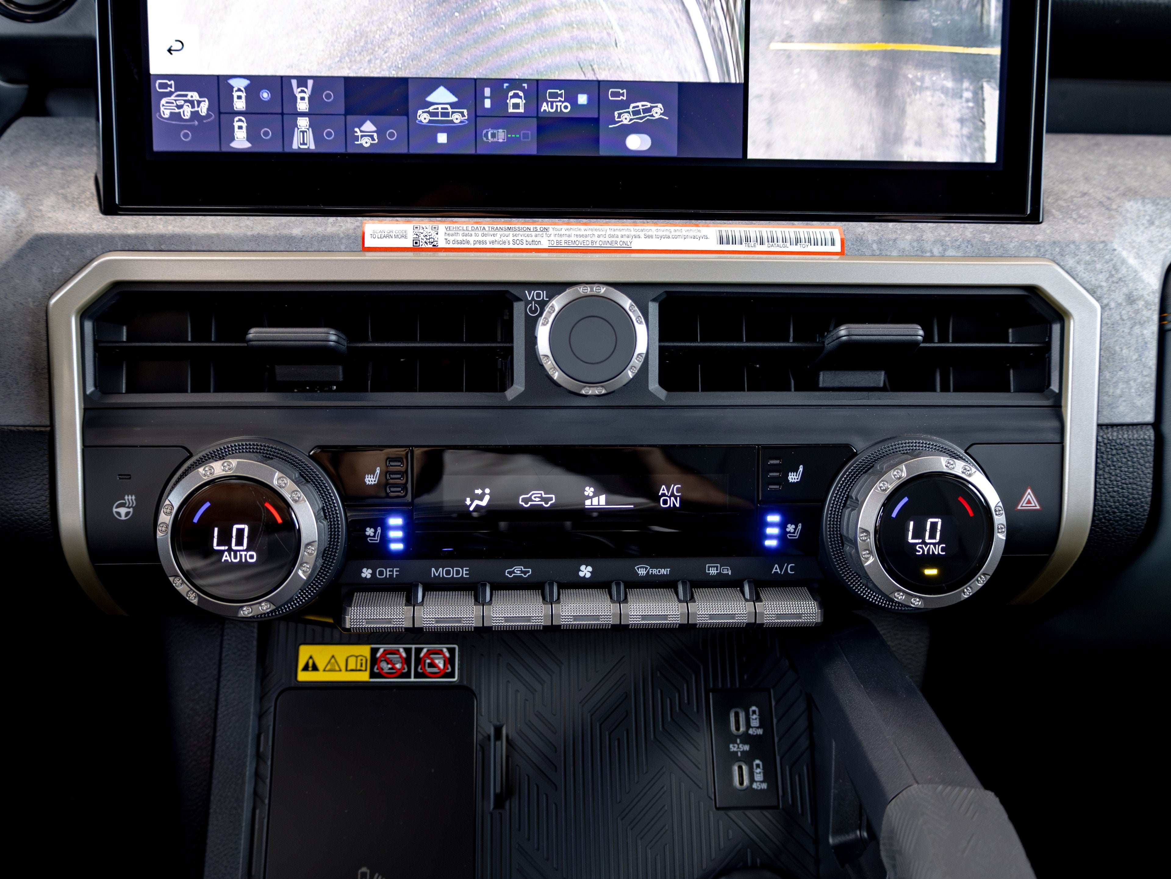 2026 Toyota Tacoma i-FORCE MAX Tacoma Trailhunter