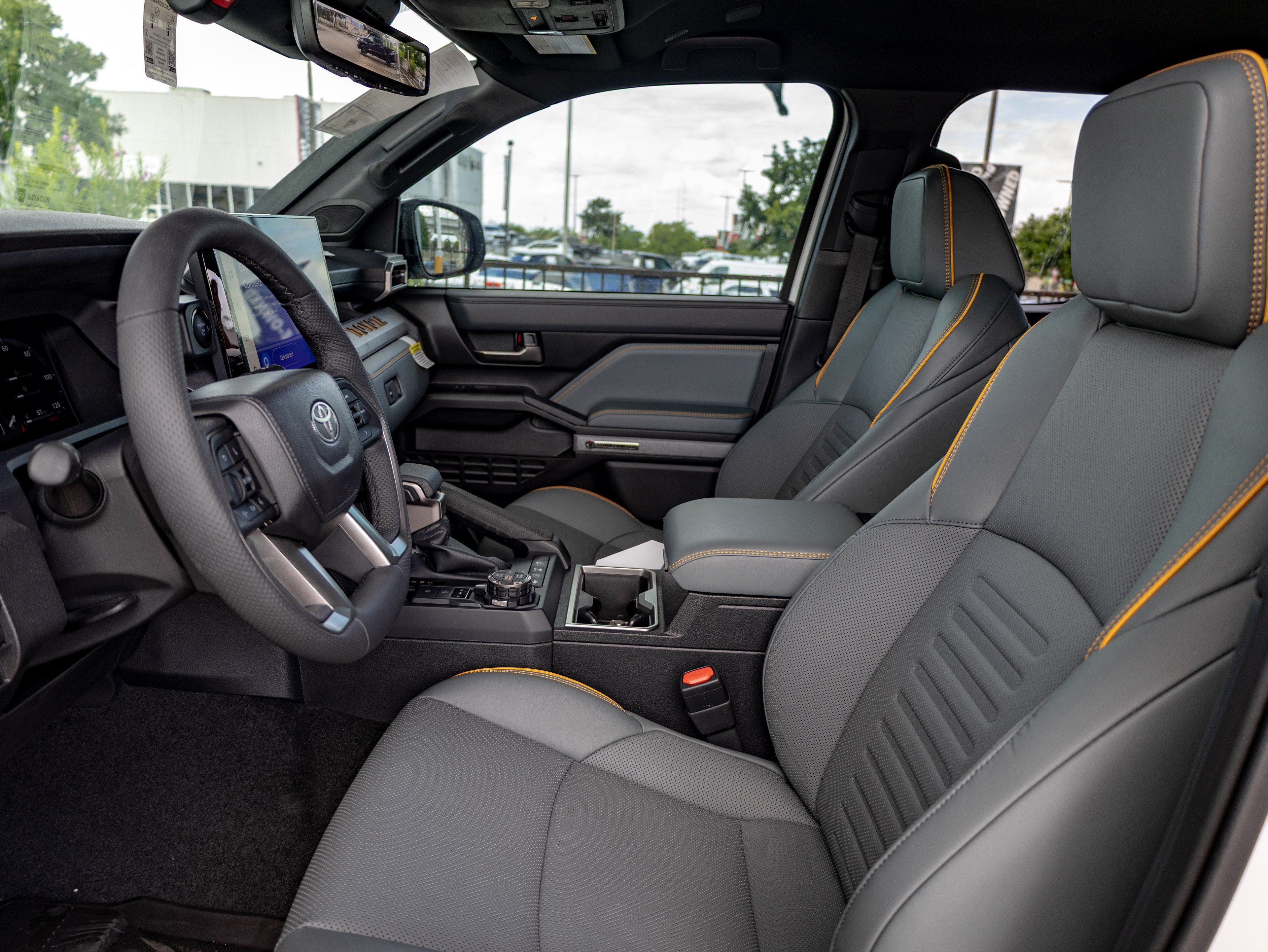 2026 Toyota Tacoma i-FORCE MAX Tacoma Trailhunter