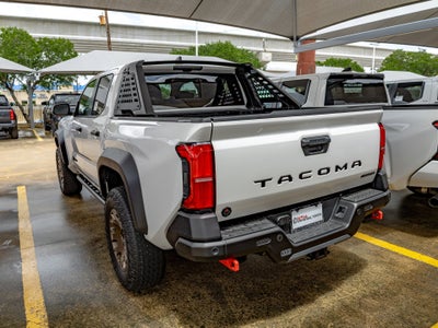 2026 Toyota Tacoma i-FORCE MAX Tacoma Trailhunter