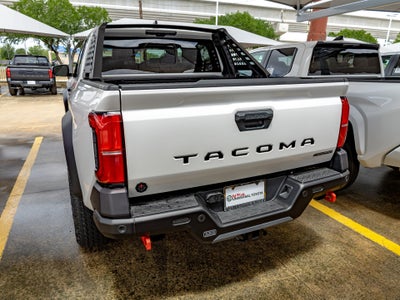 2026 Toyota Tacoma i-FORCE MAX Tacoma Trailhunter