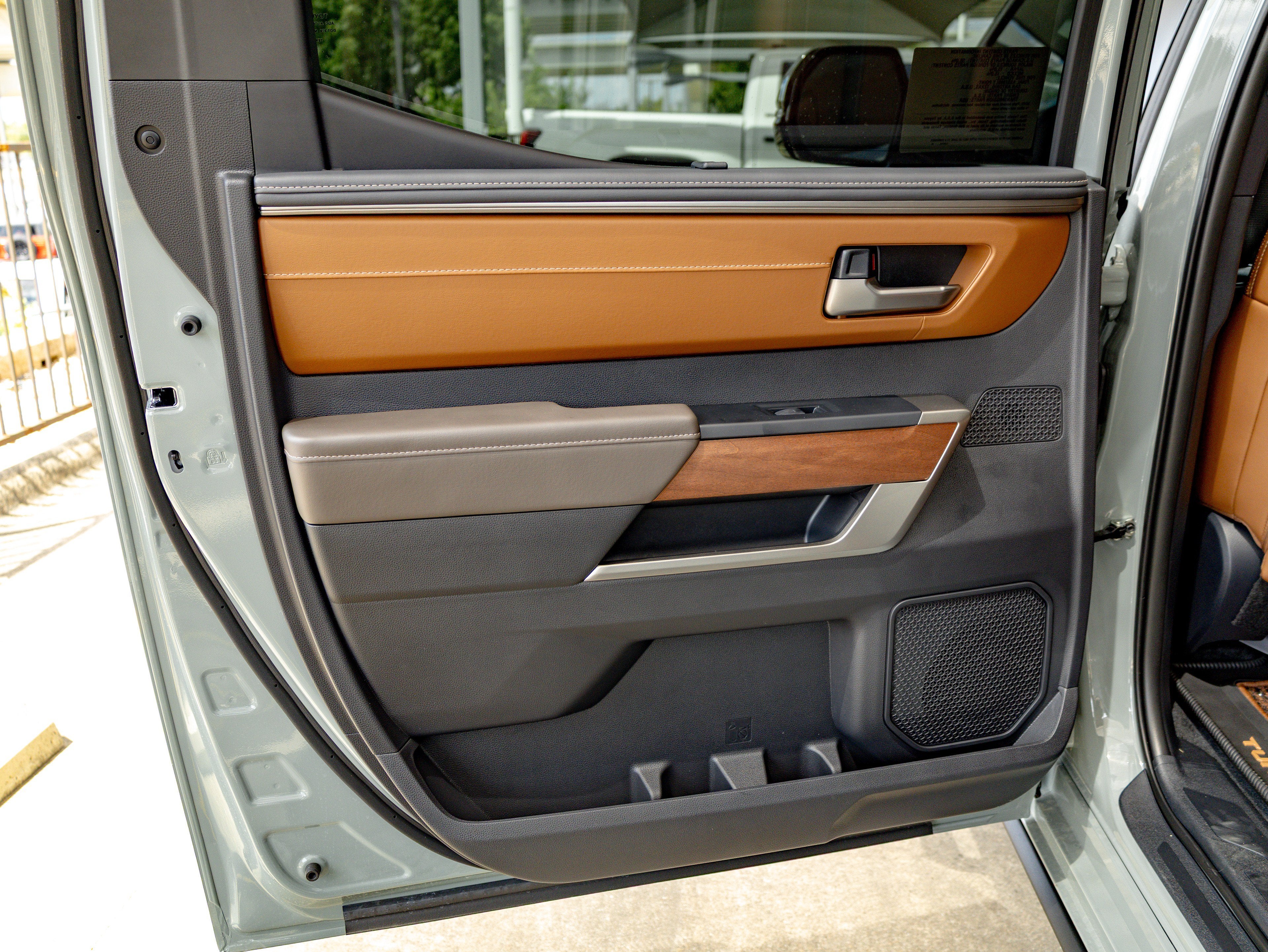 2026 Toyota Tundra 1794 Edition - Photo 31